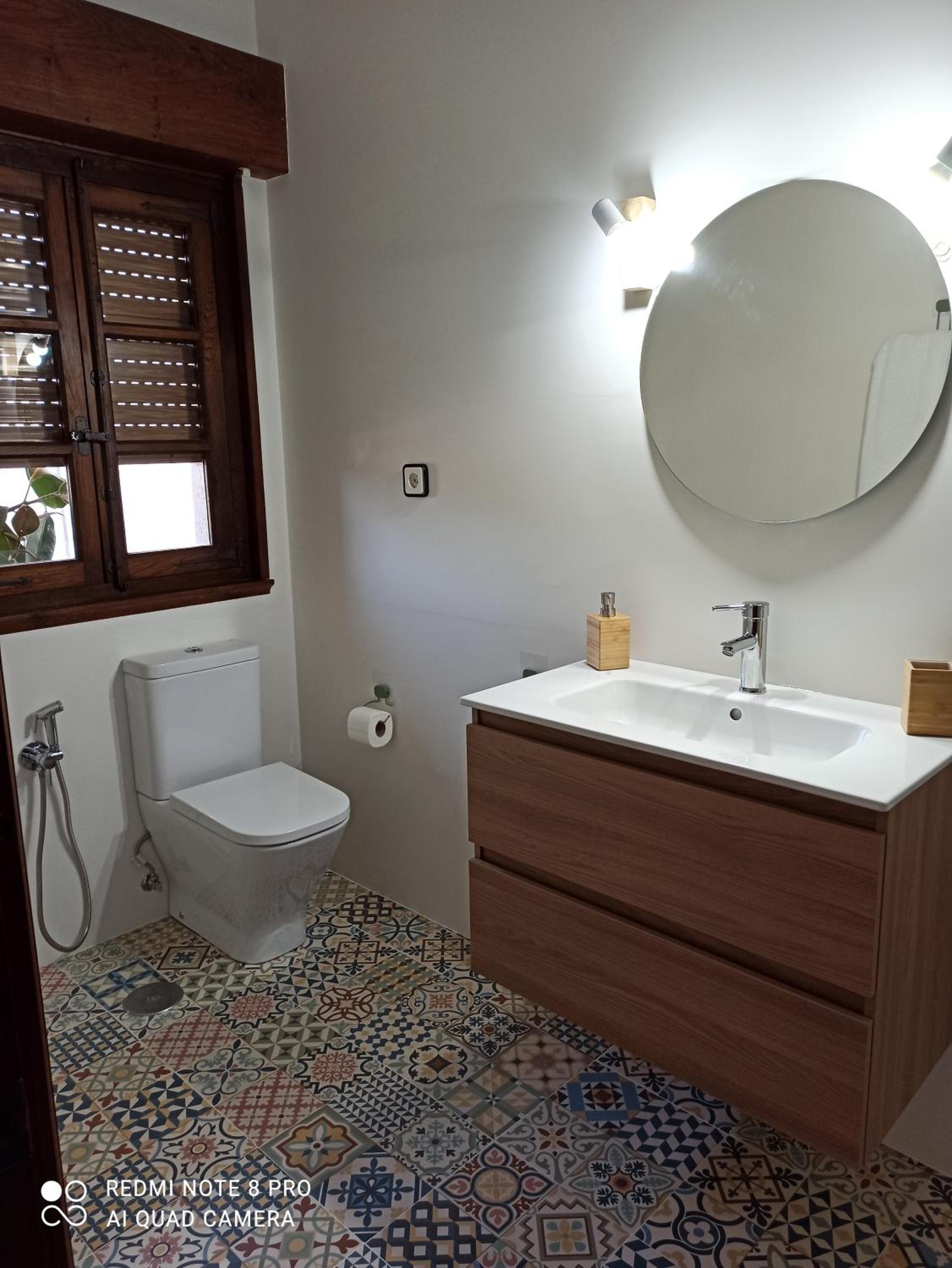 Double Room - Photo 13