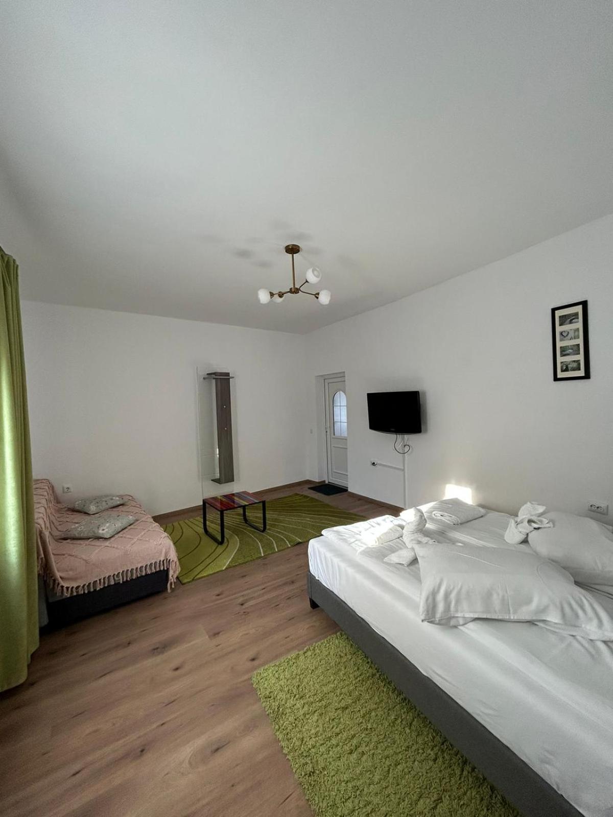 Apartment with Terrace photo 2