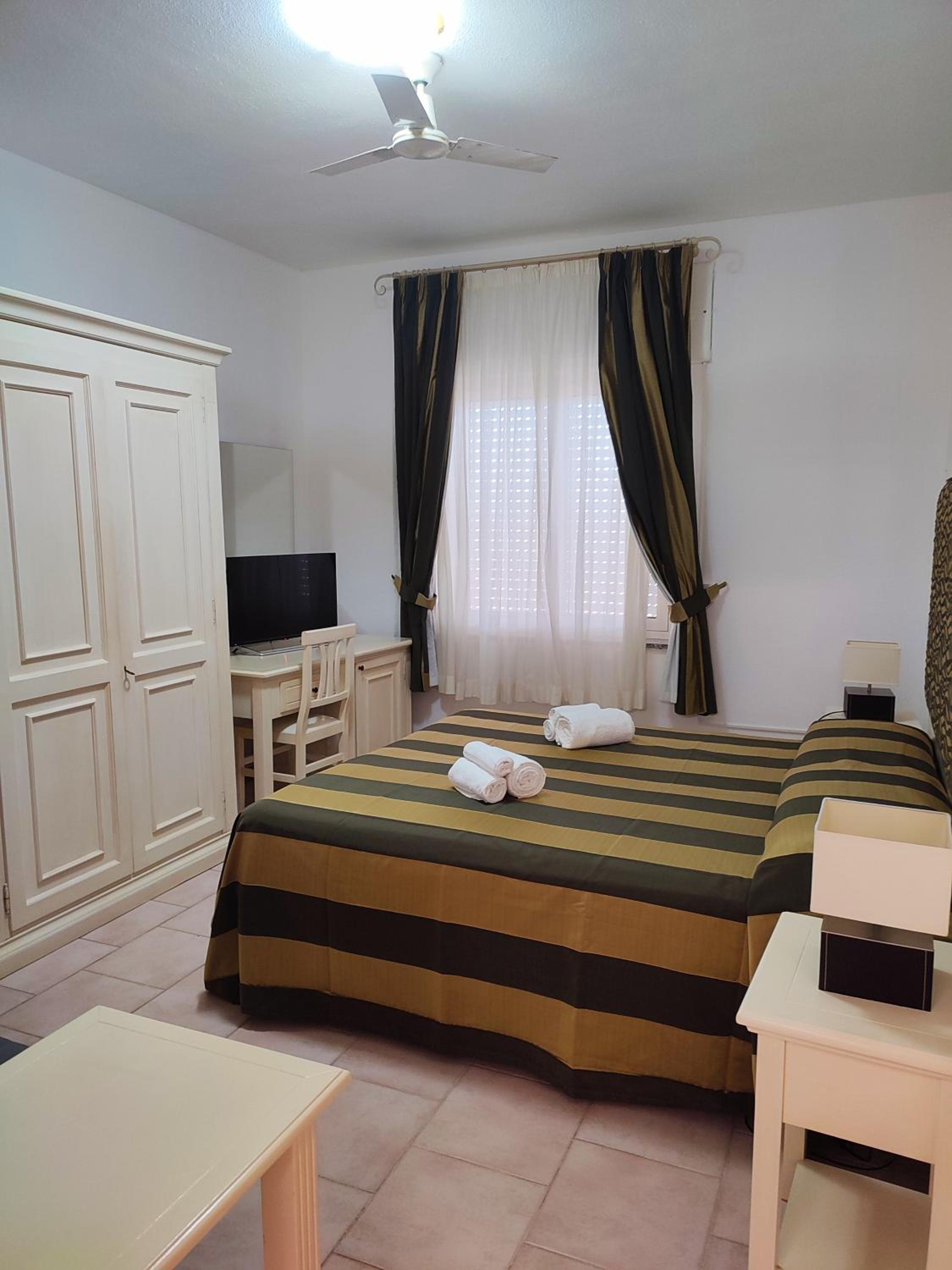 Comfort Double or Twin Room
