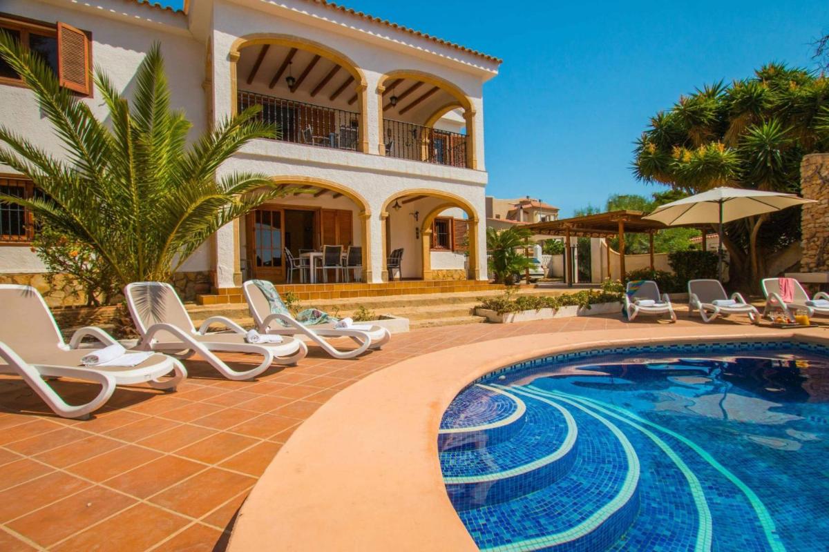Deluxe Villa