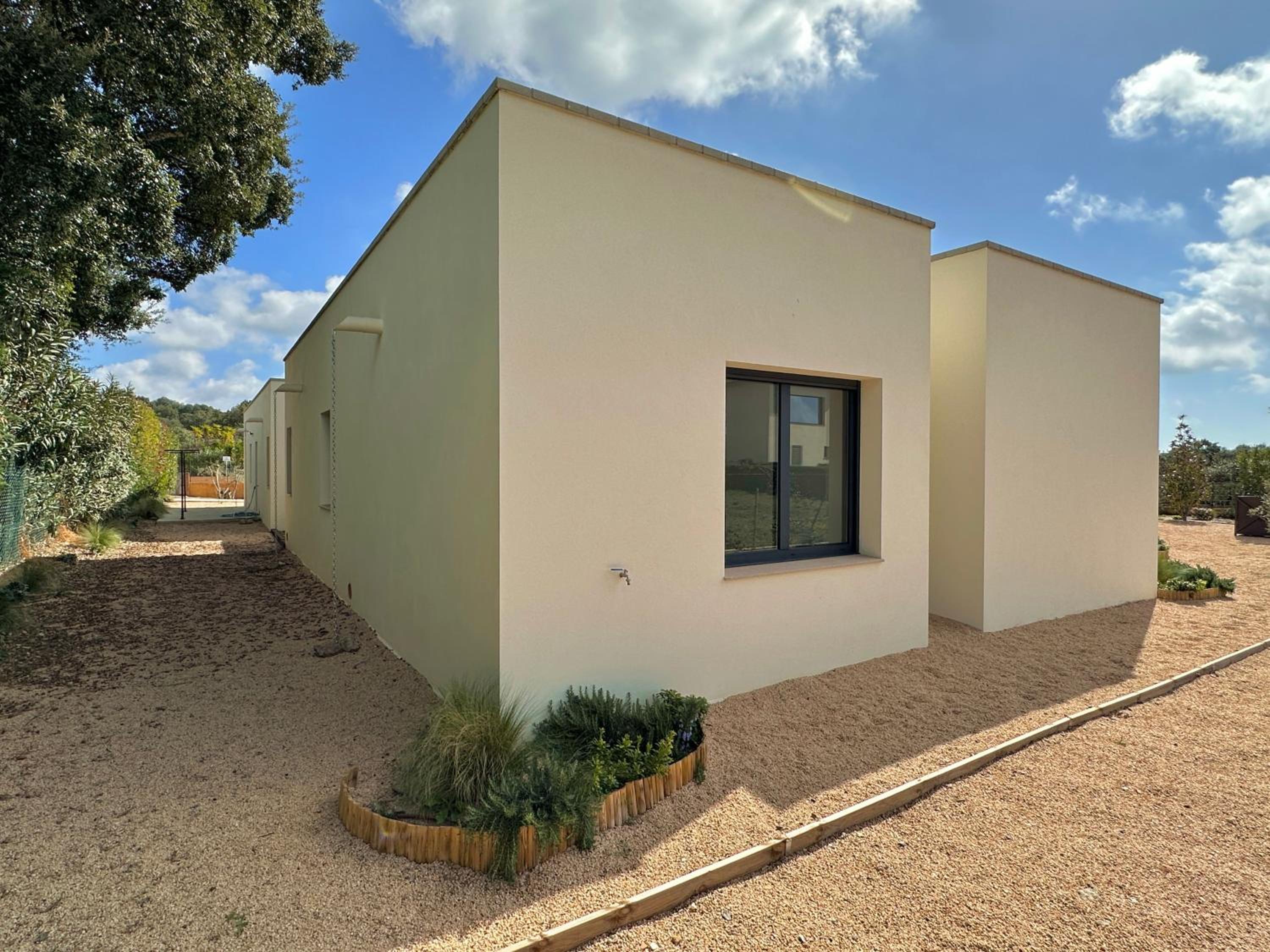 Villa photo 3