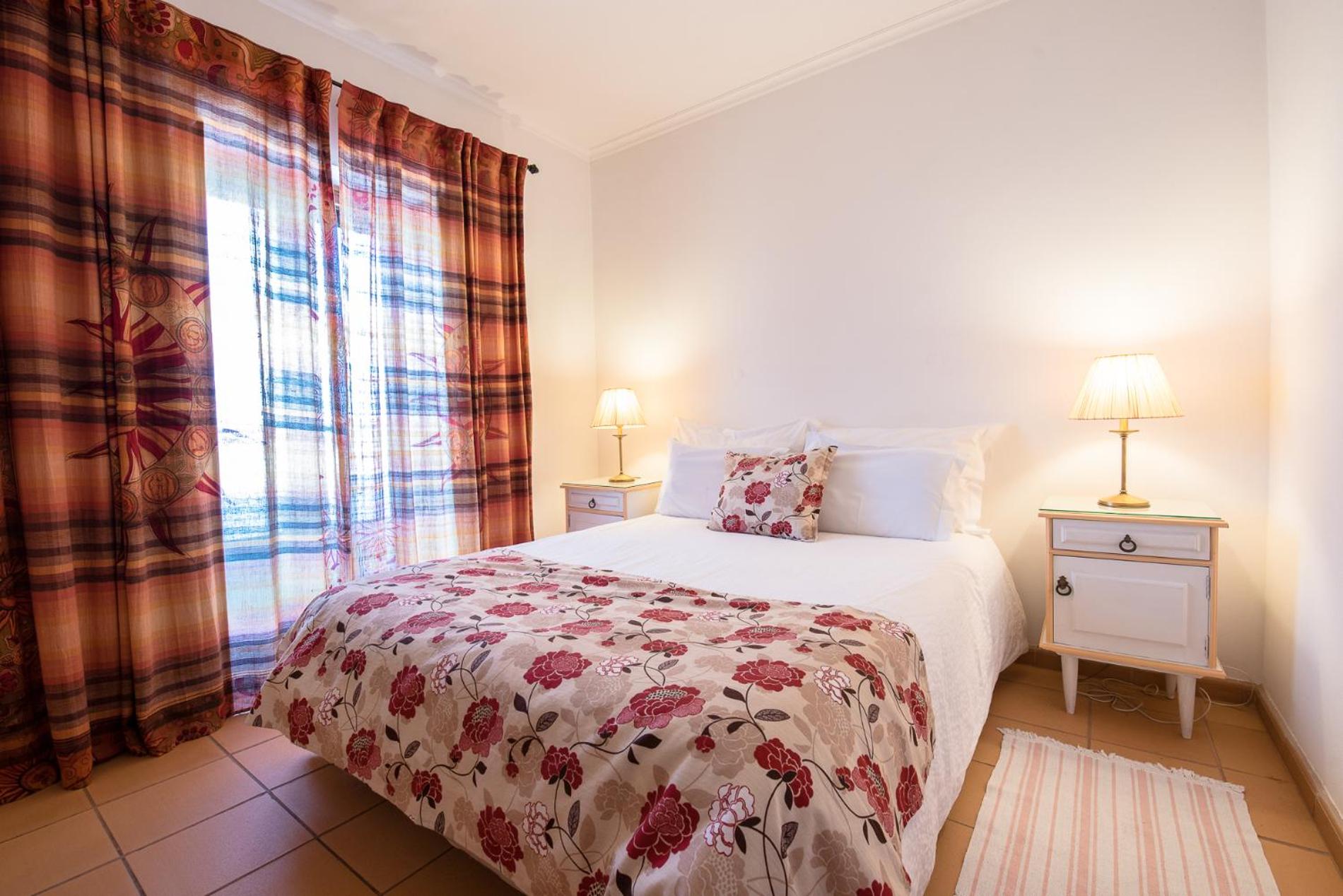 Double or Twin Room - Photo 14