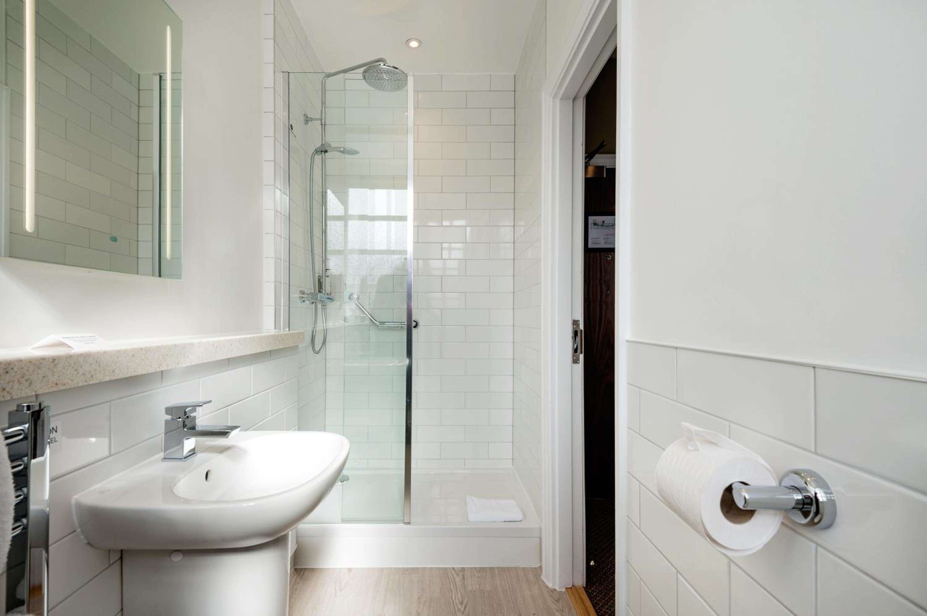 Double Room - Photo 4