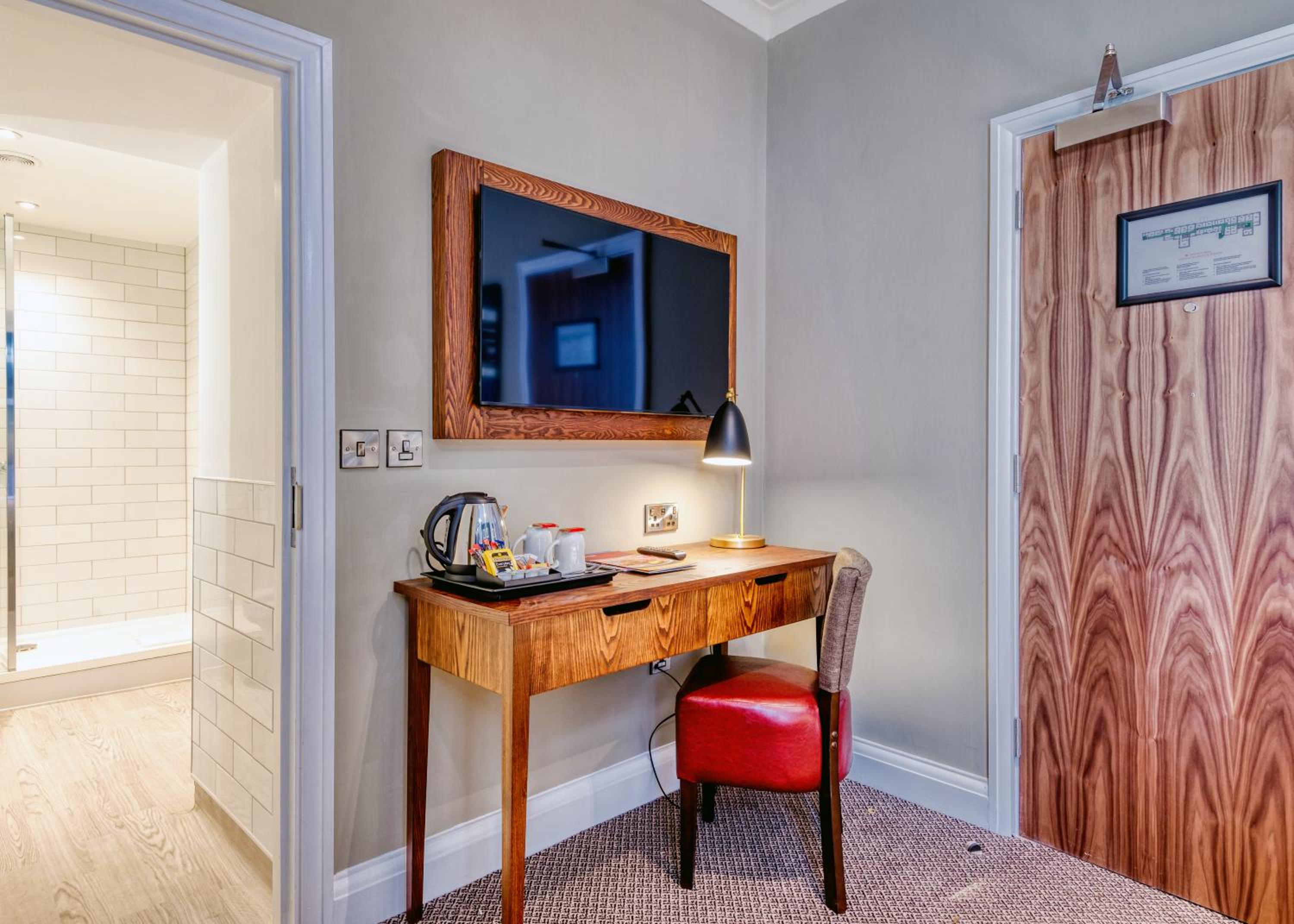 Standard Twin Room - Photo 5
