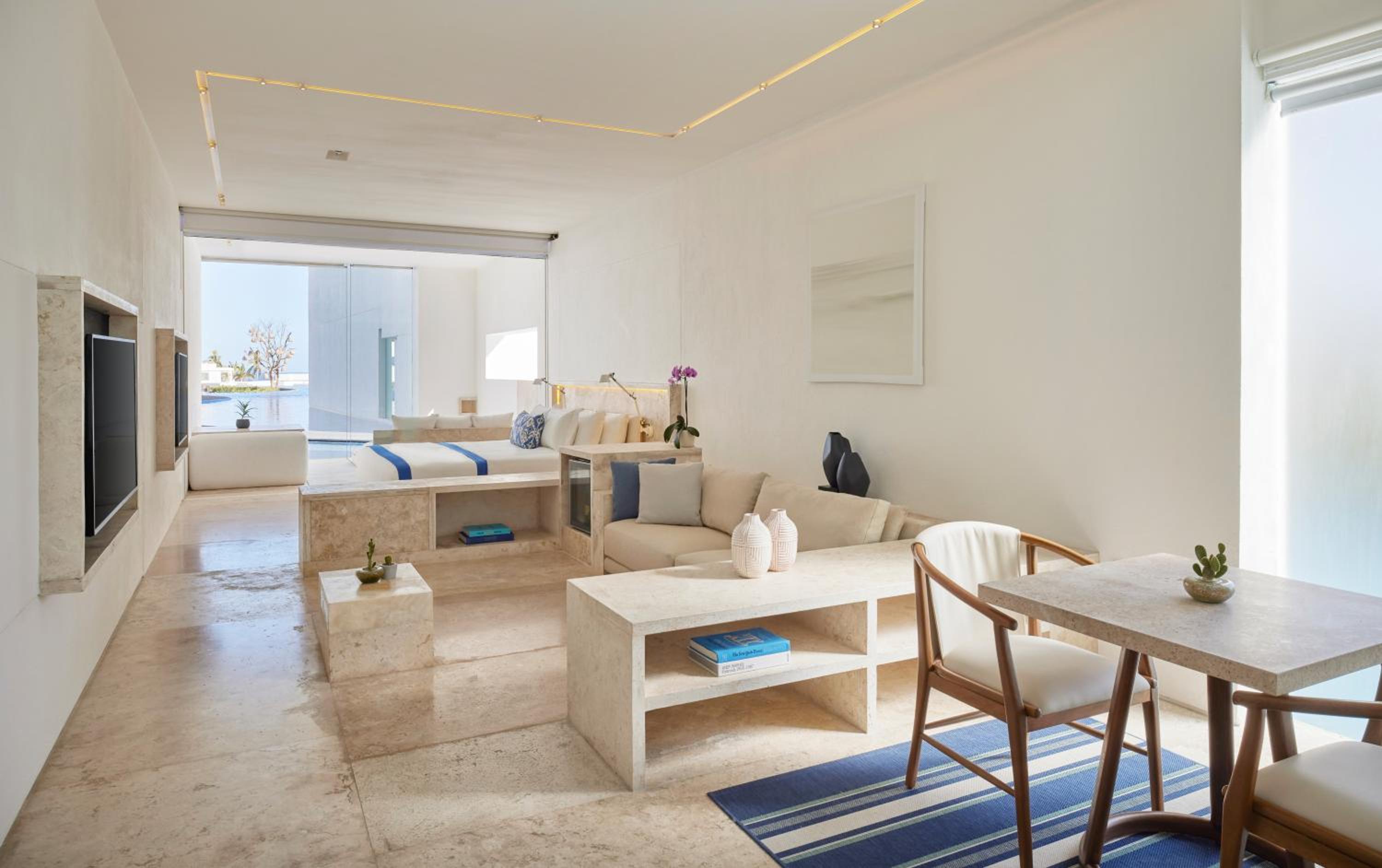 Junior Suite With Relaxation Pool