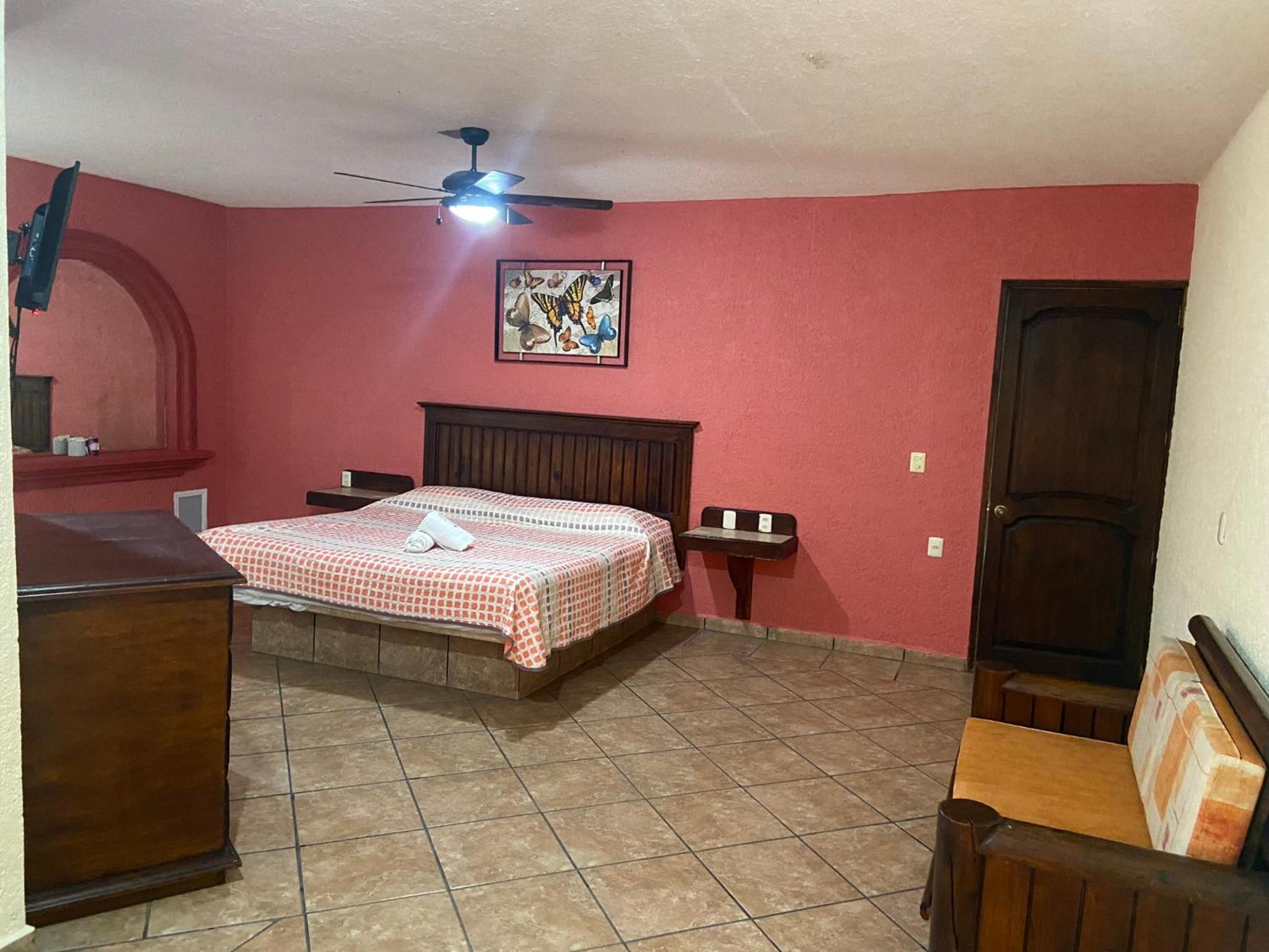 Standard Double or Twin Room photo 2