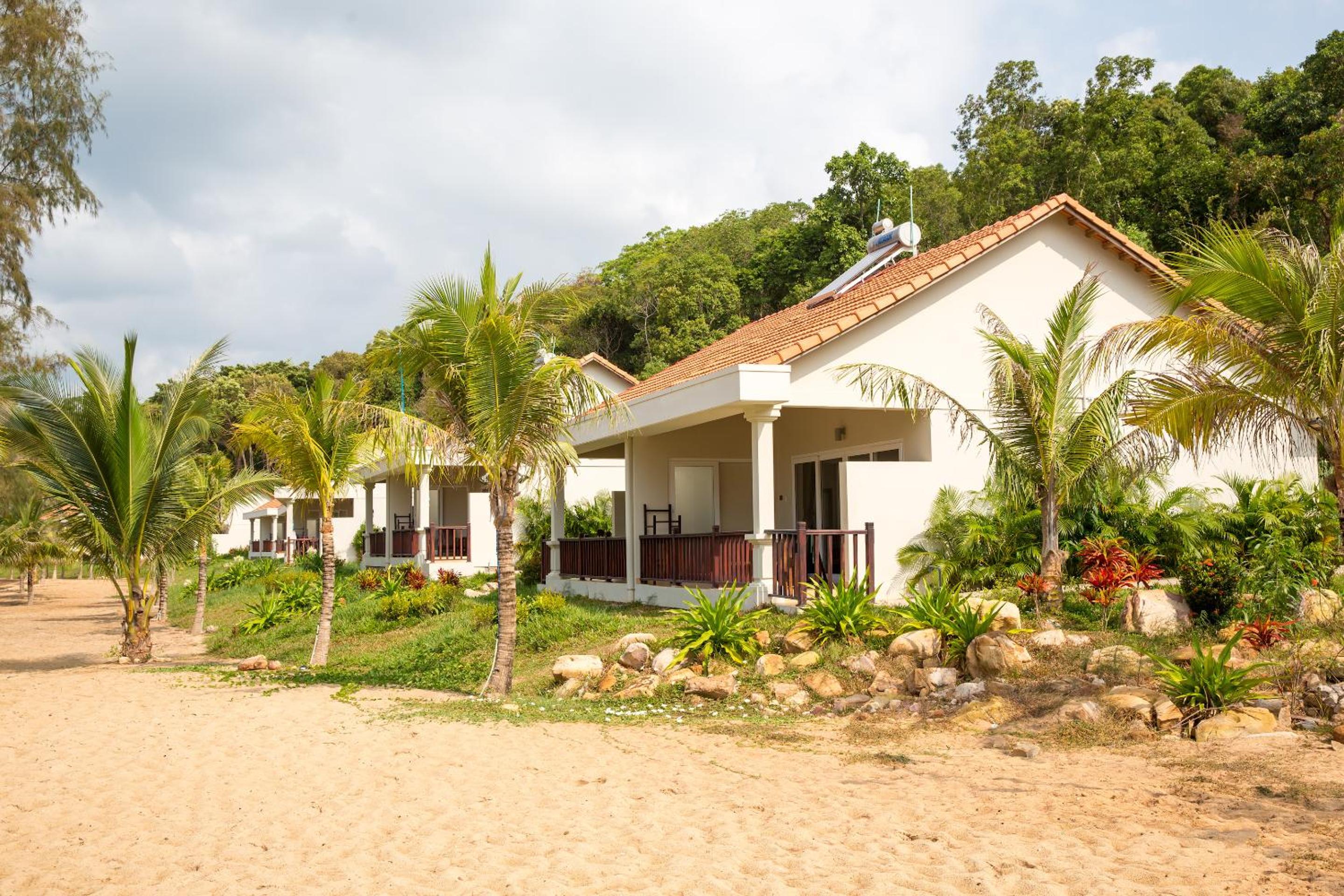 Villa - Beach Front photo 3