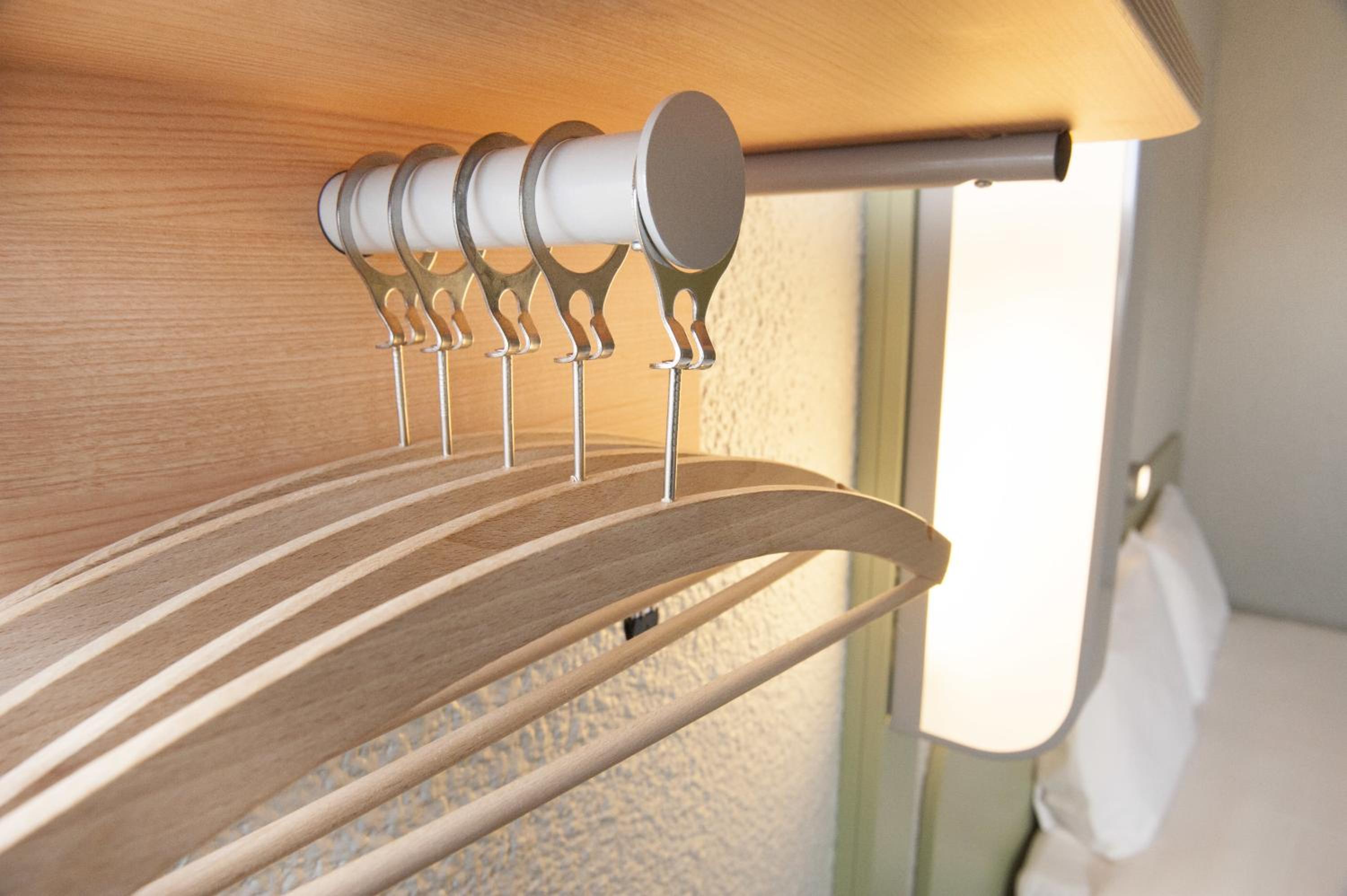 Standard Triple Room - Photo 6