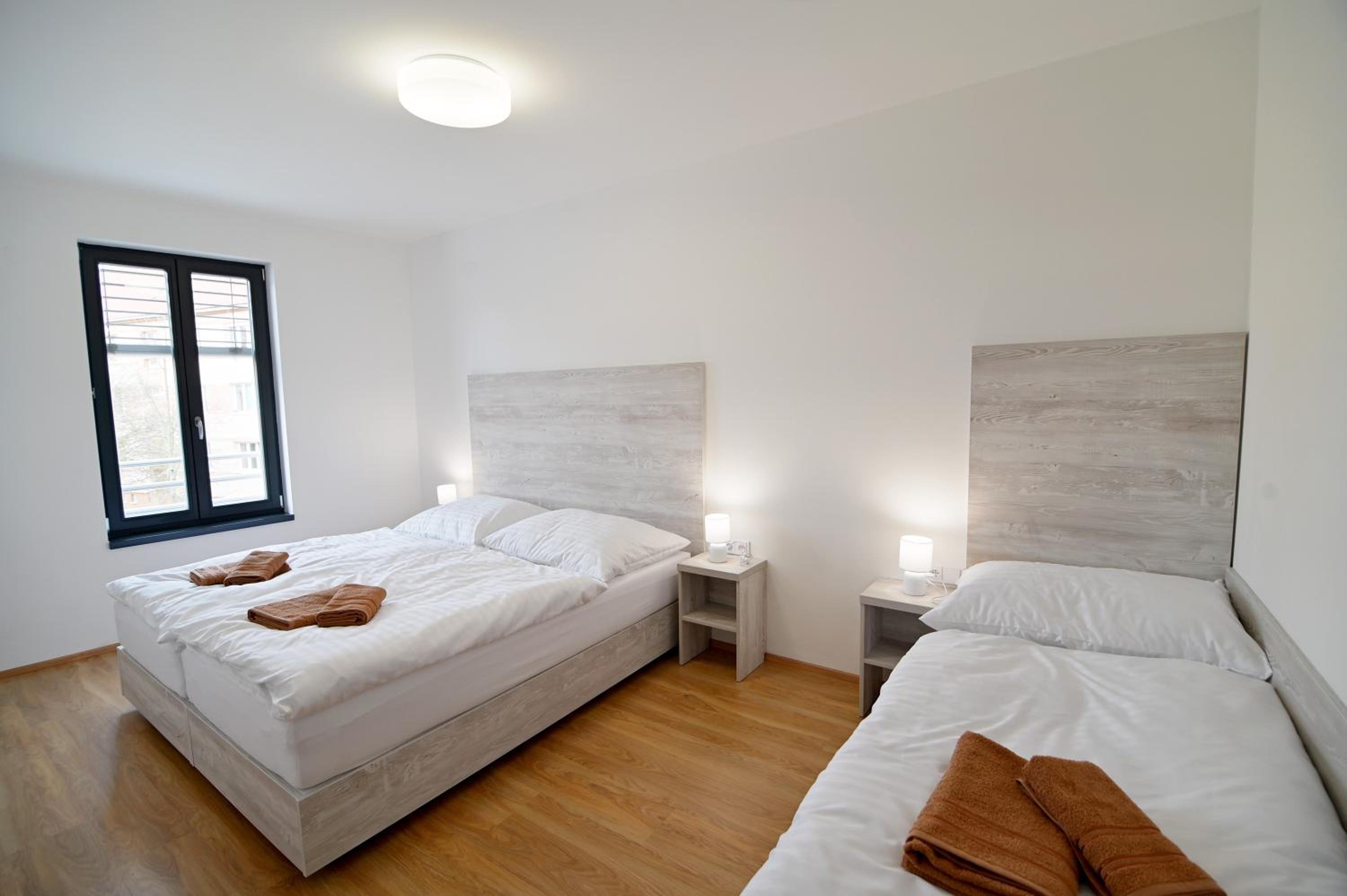 One-Bedroom Apartment photo 1