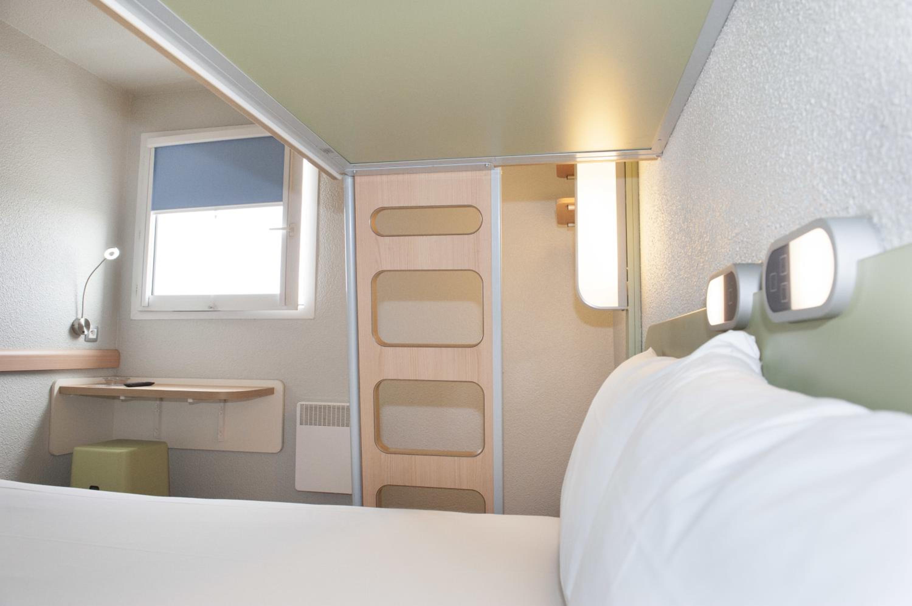 Standard Triple Room - Photo 17