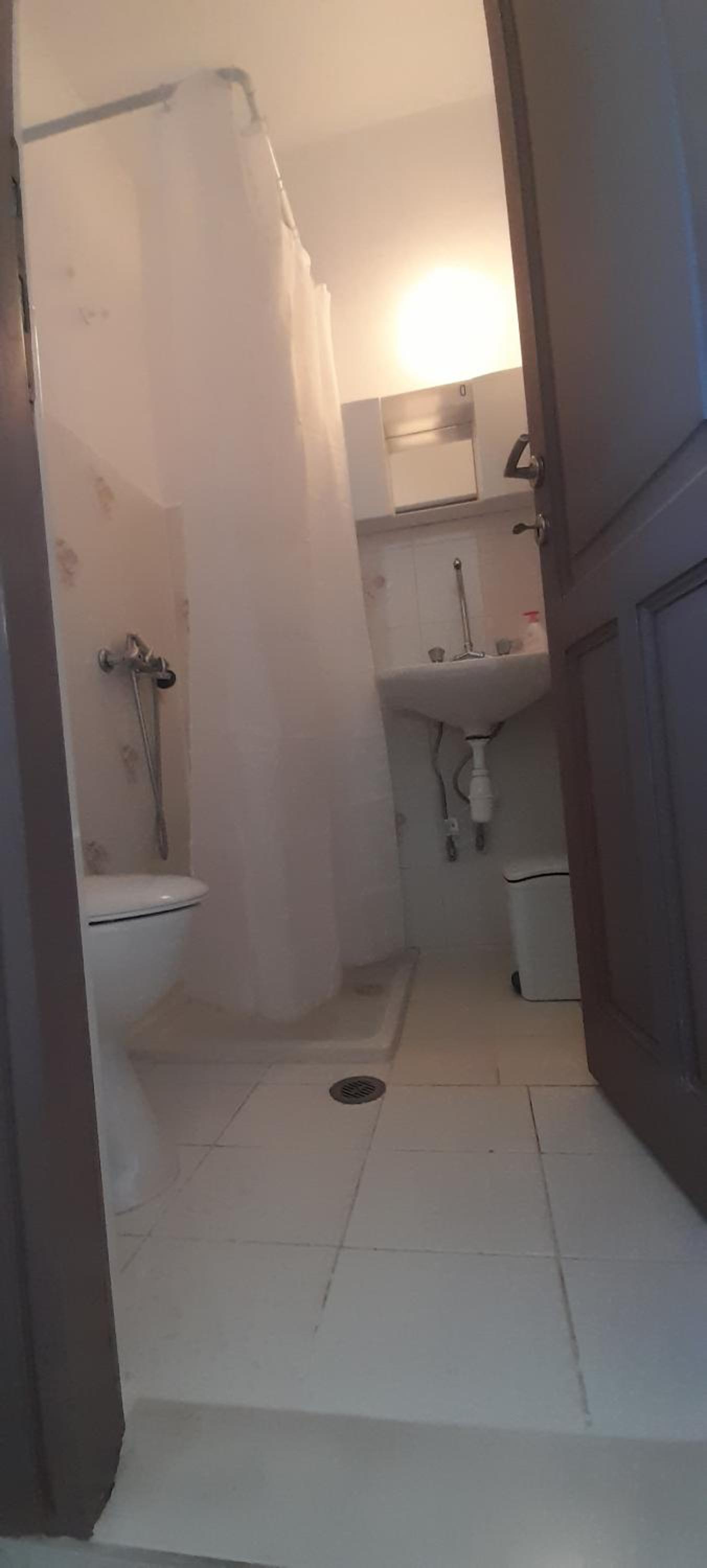 Double Room with Balcony - Photo 14