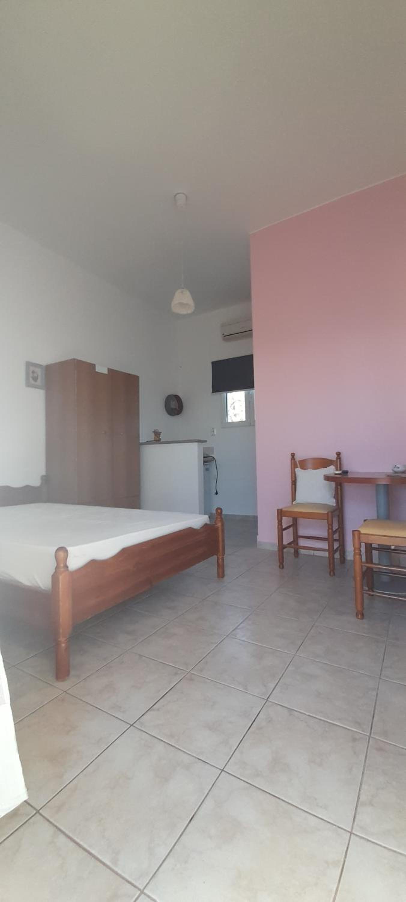 Double Room with Balcony - Photo 13