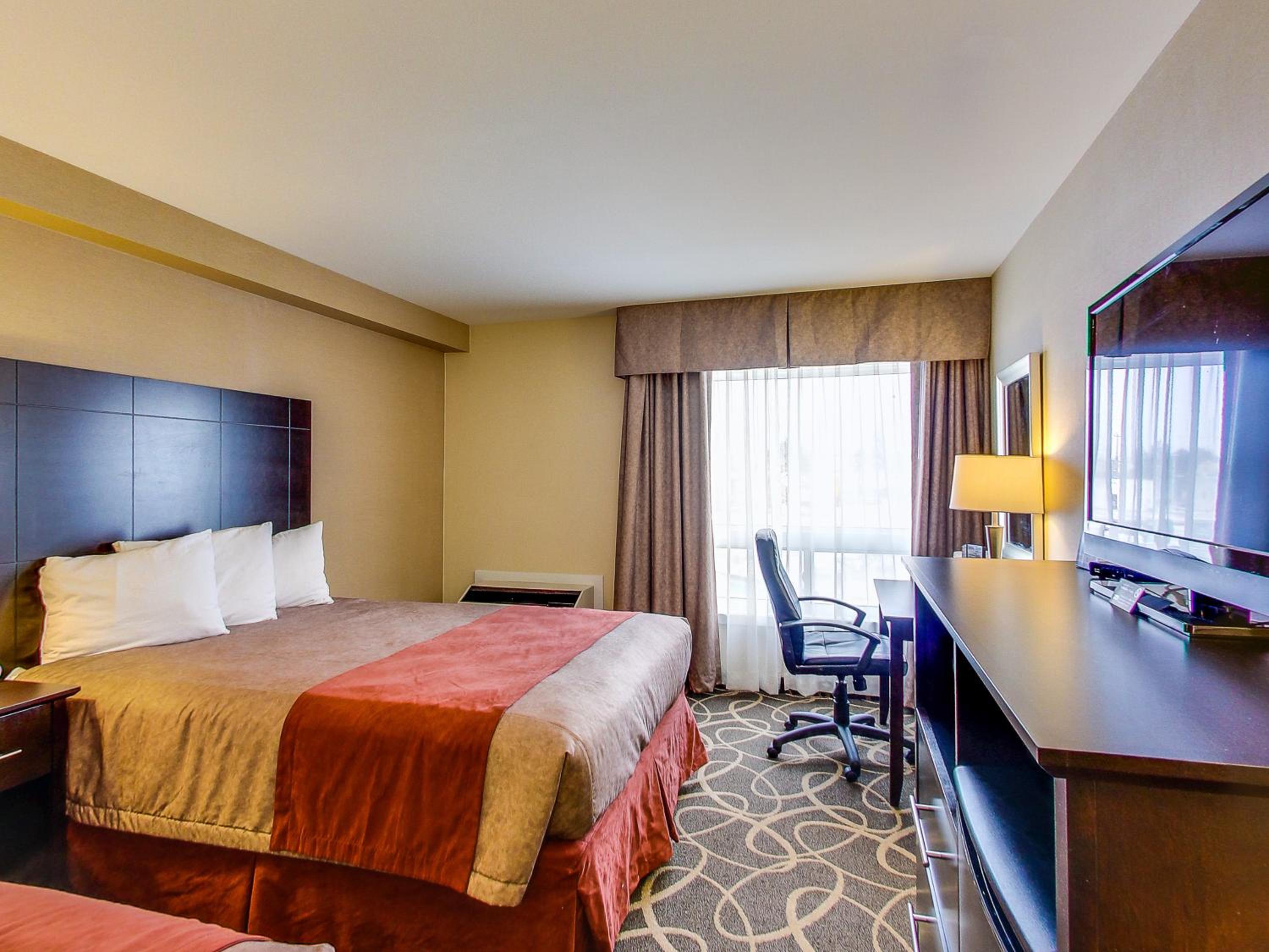 1 King Bed, Premium Suite, Non-Smoking - Photo 2