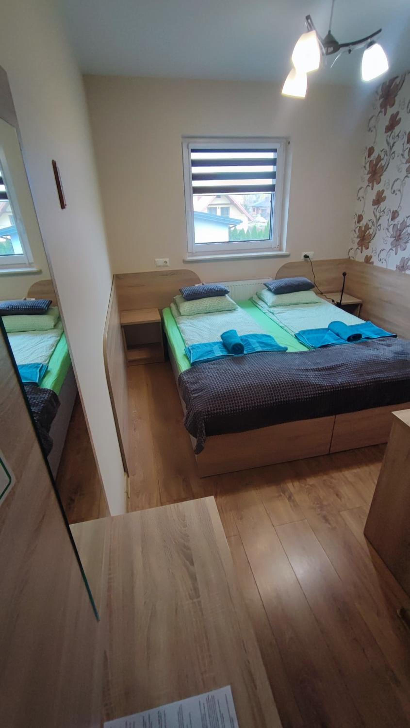 Standard Twin Room - Photo 1