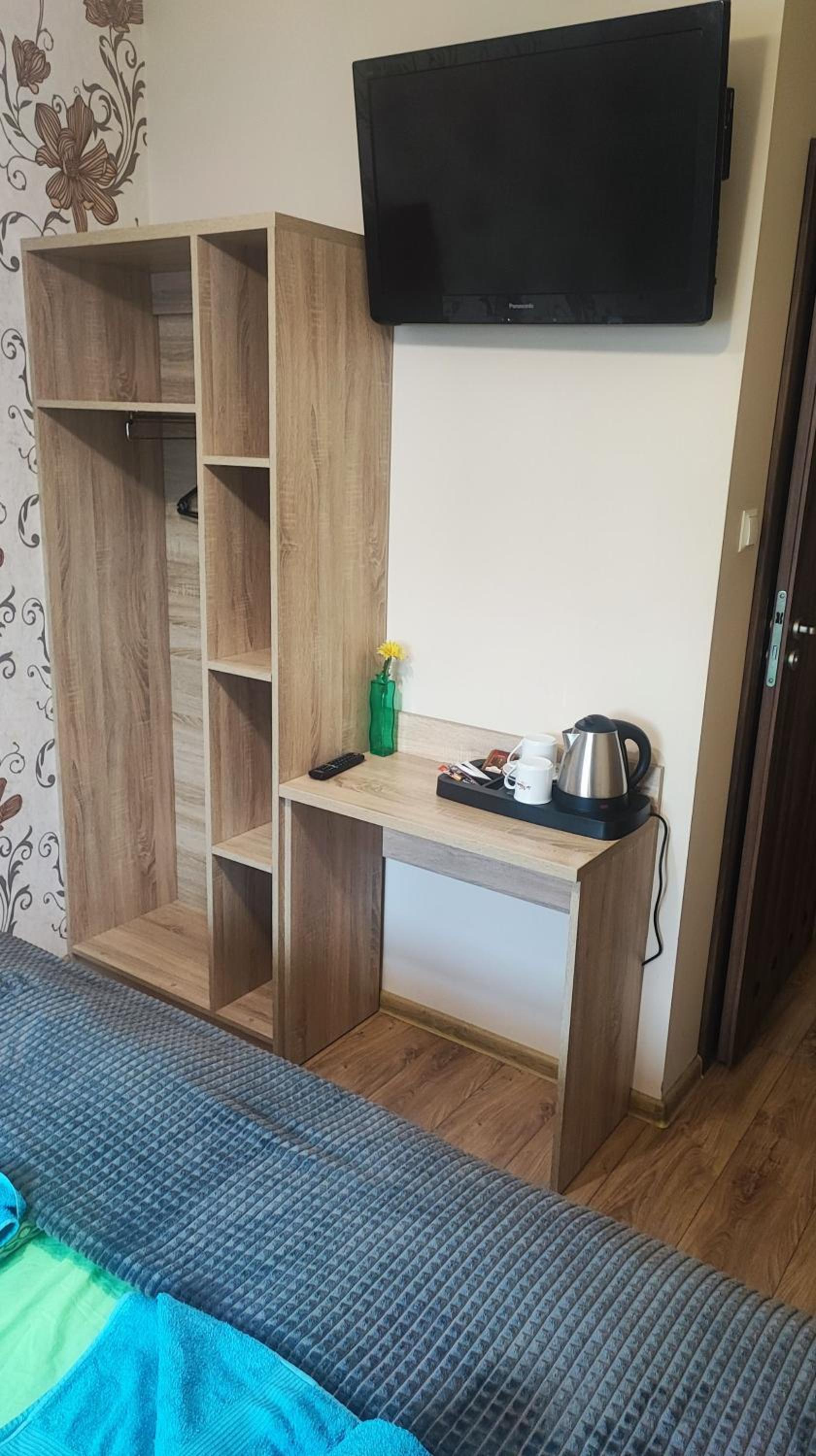 Standard Twin Room - Photo 7