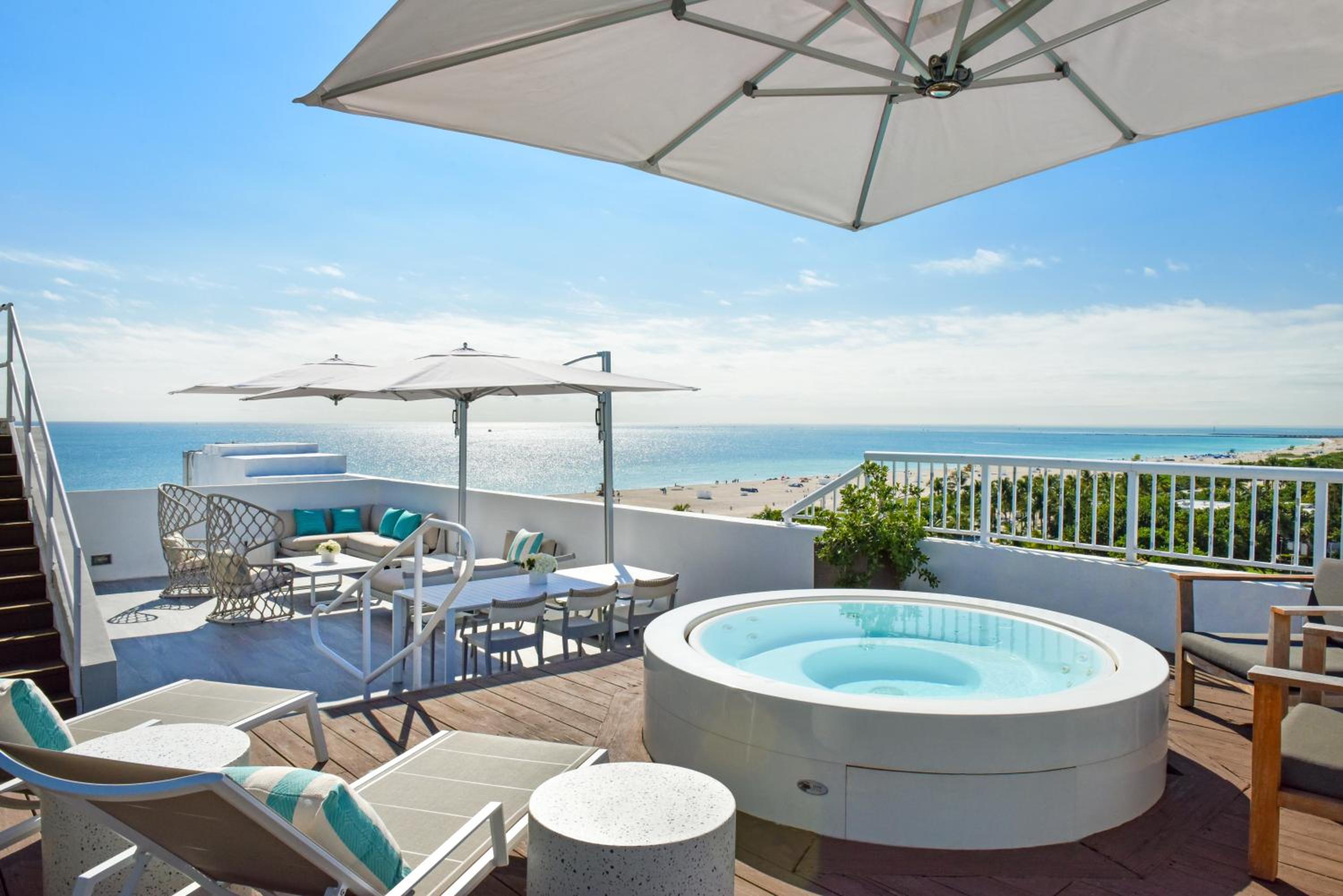 Victoria Penthouse Suite - Photo 4