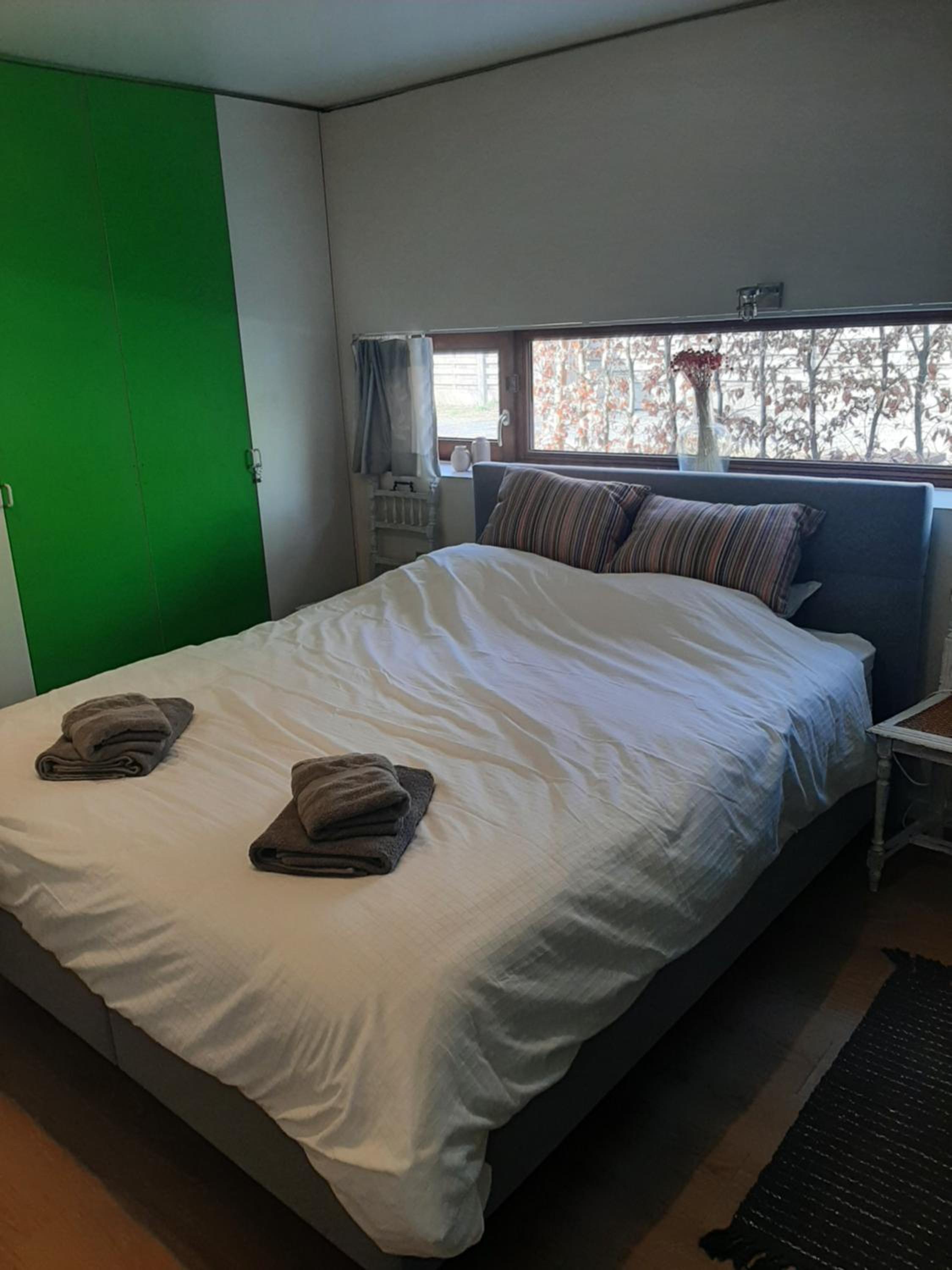 Three-Bedroom House photo 1