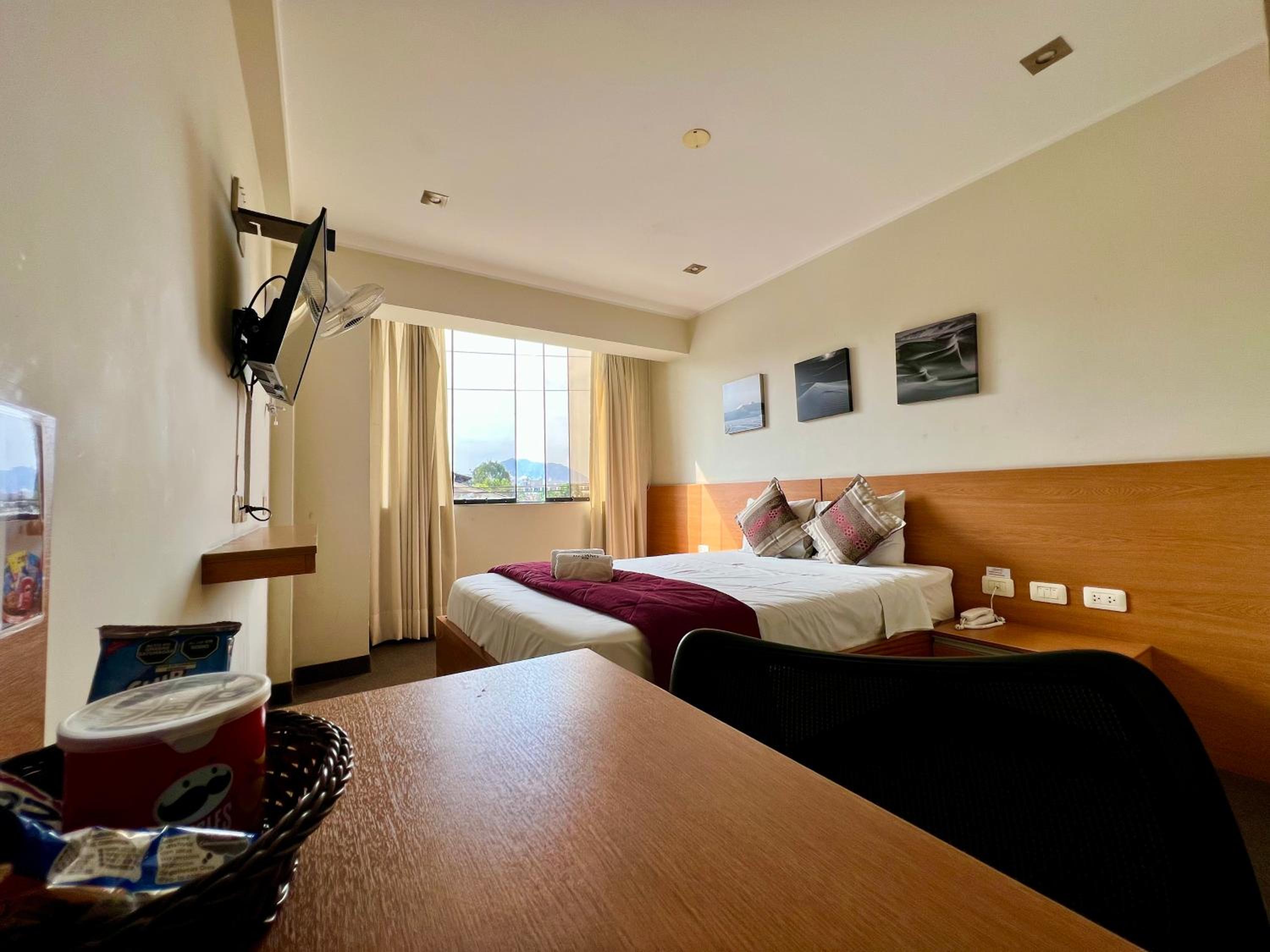 Deluxe Double Room photo 3
