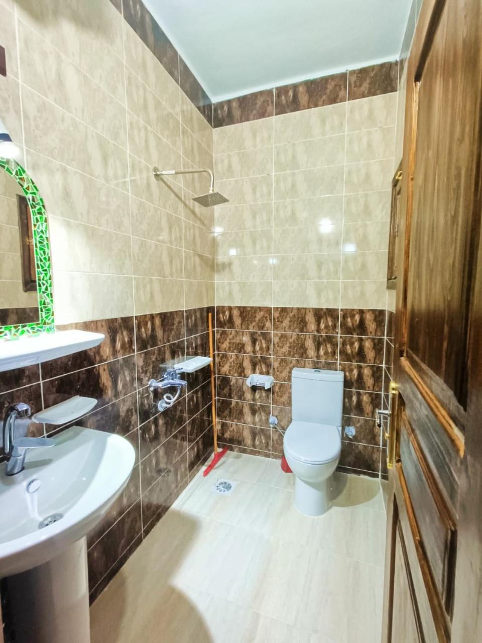 Quadruple Room with Private Bathroom
