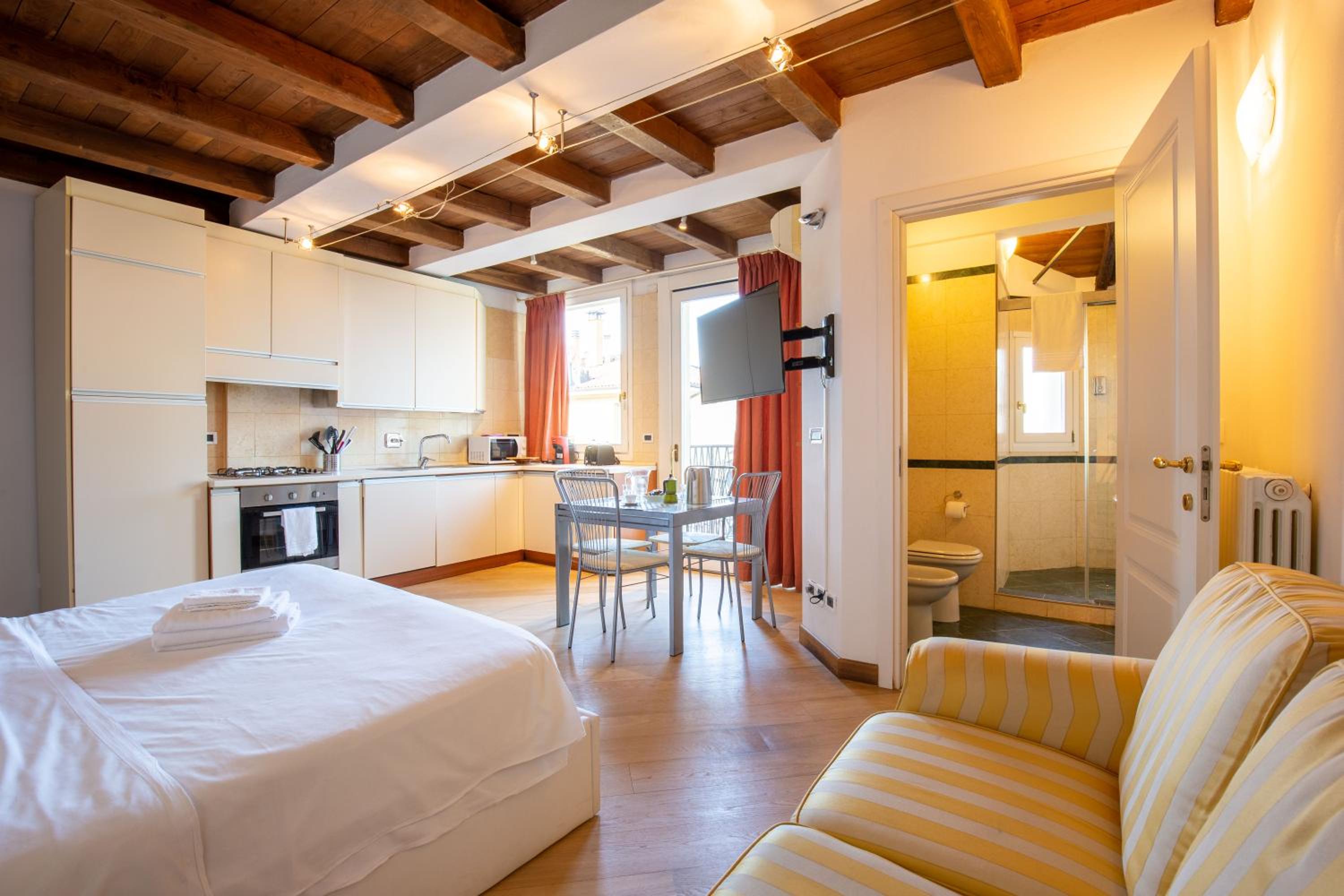 Apartment with Terrace
