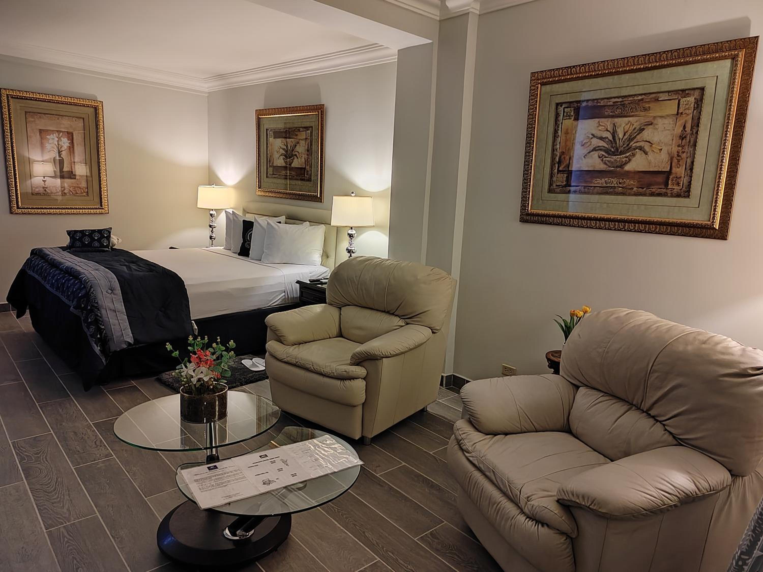 Suite photo 1