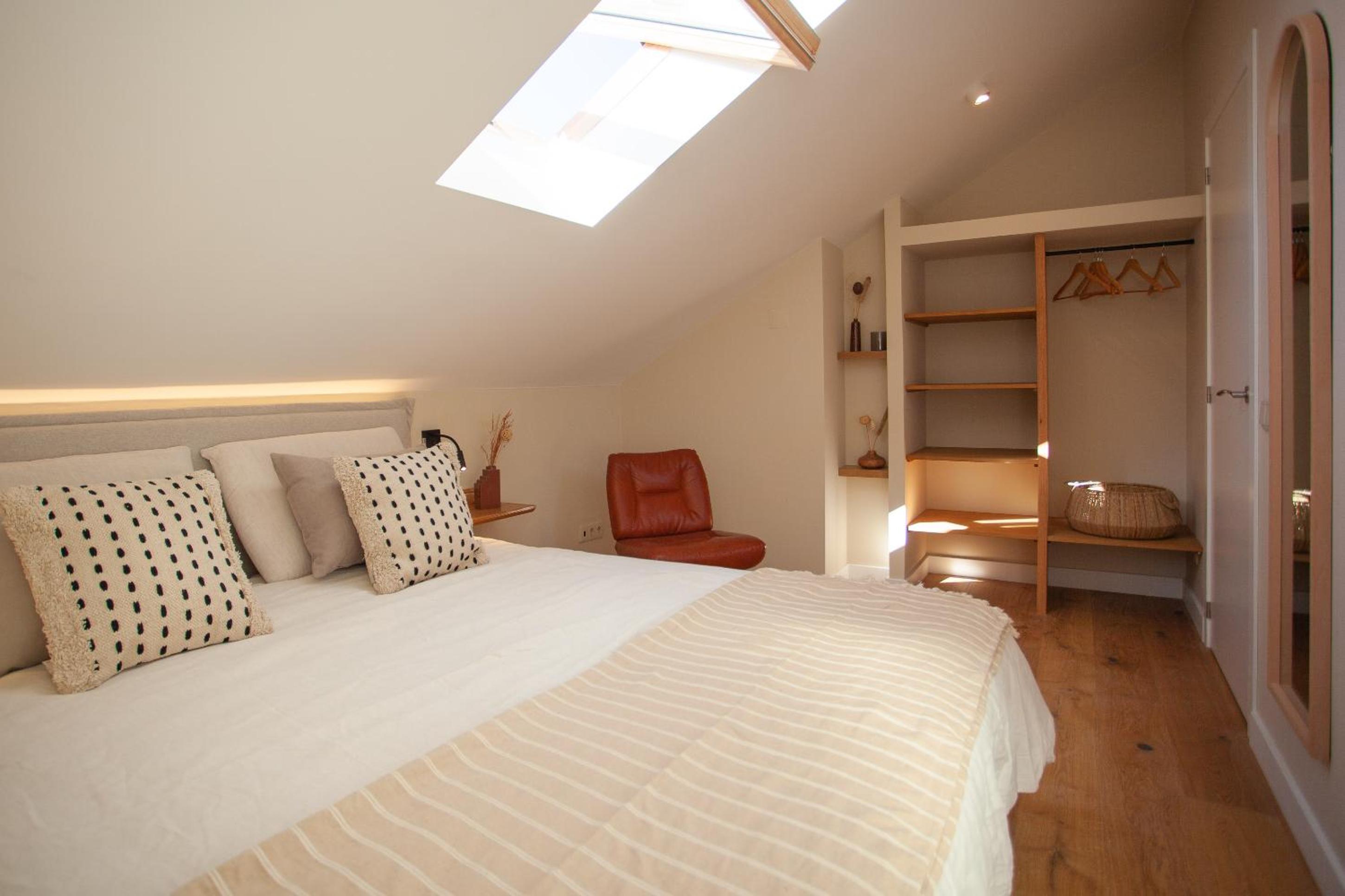 Two-Bedroom Villa - Photo 8