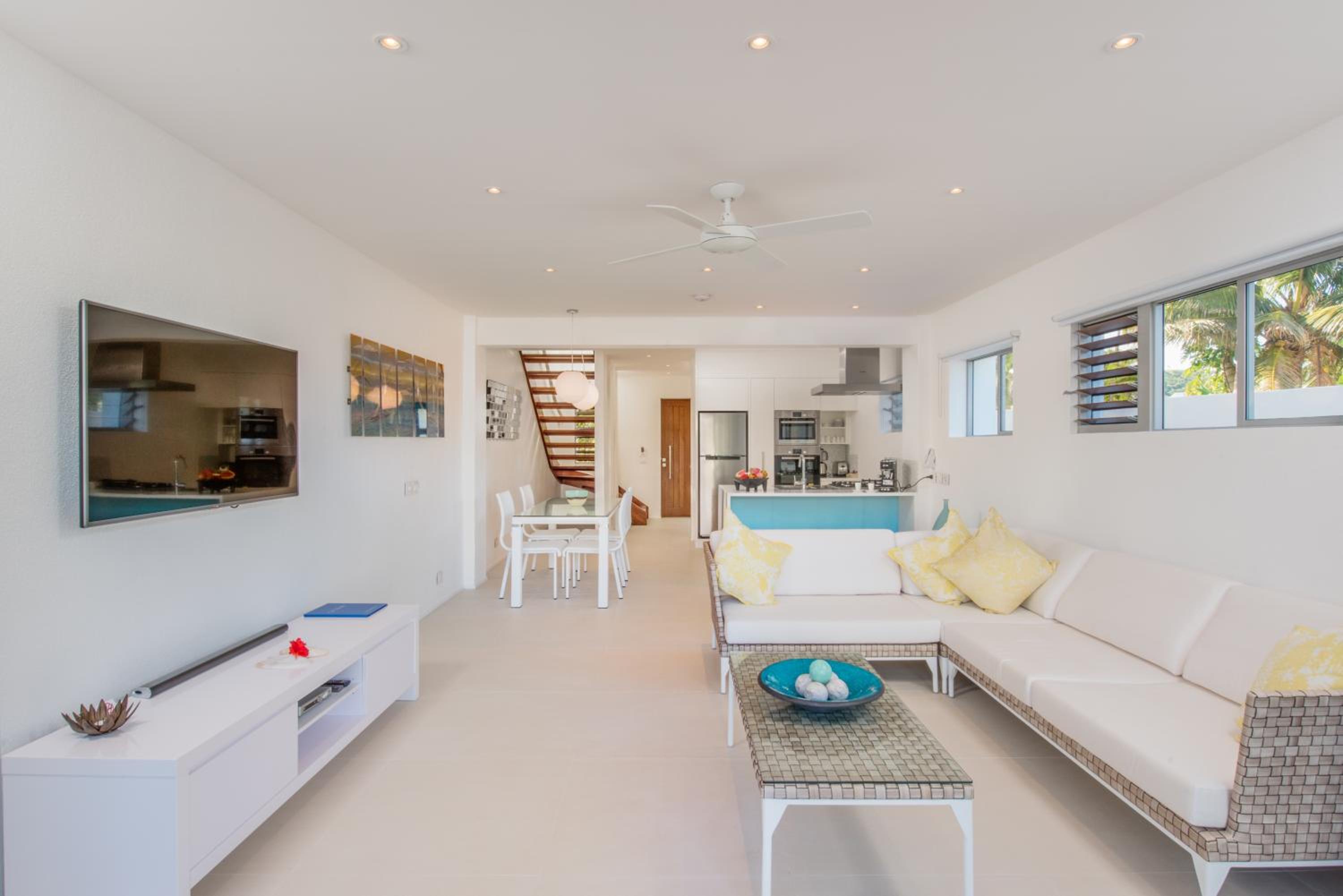 Two-Bedroom Villa with Lagoon View