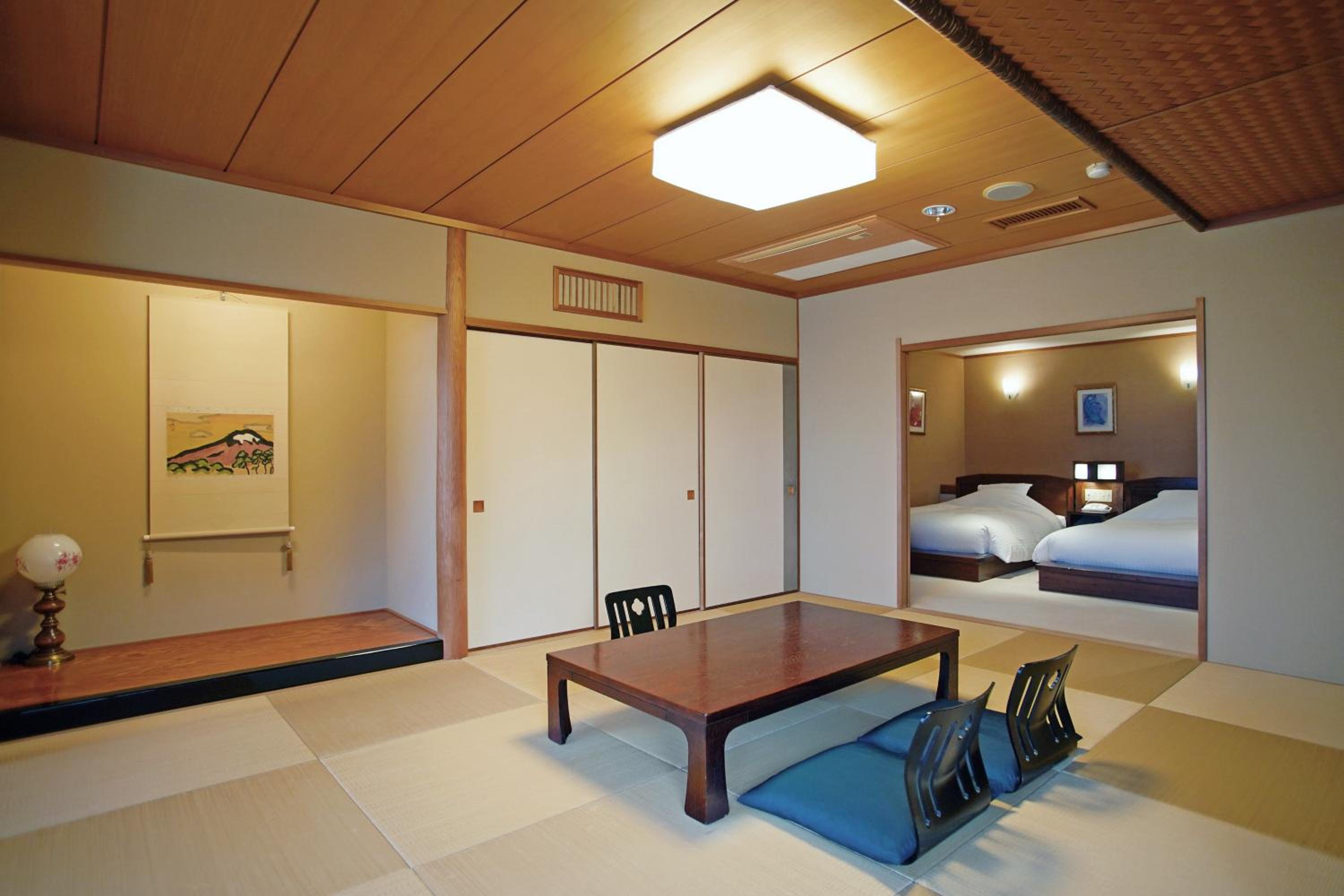 Junior Suite with Private Open-air Hot Spring photo 3