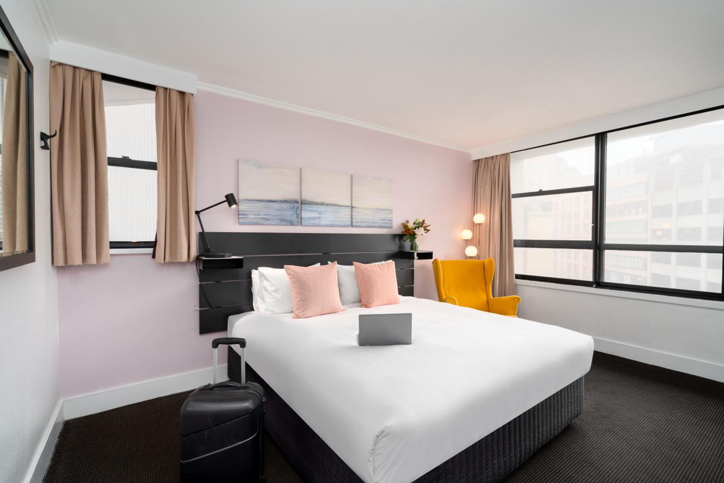Superior Double or Twin Room - Photo 8