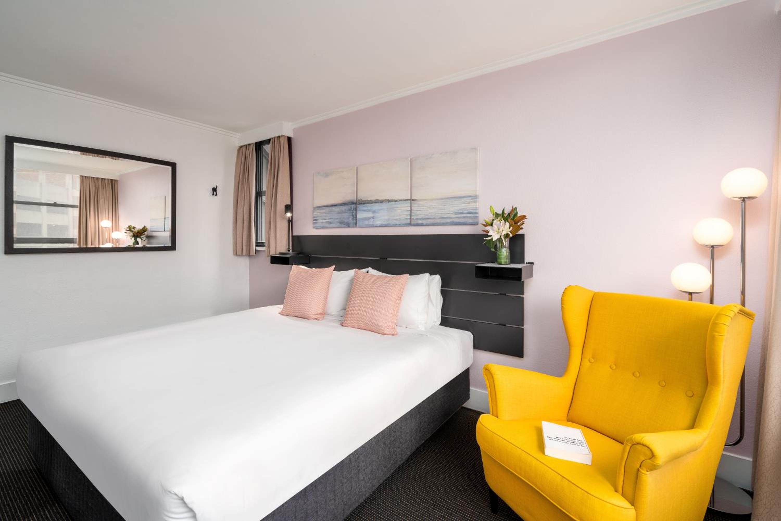 Superior Double or Twin Room - Photo 7