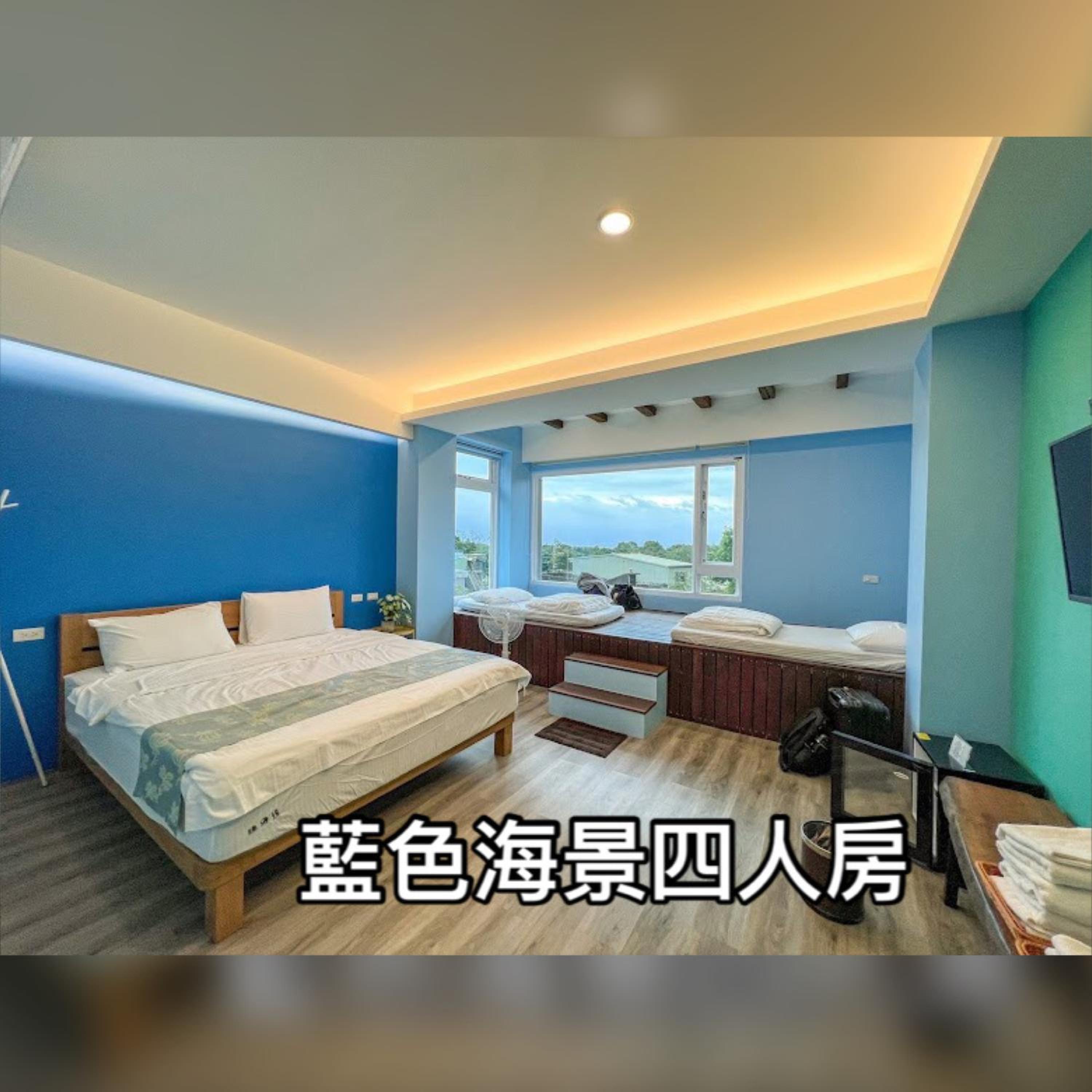 Quadruple Room with Sea View