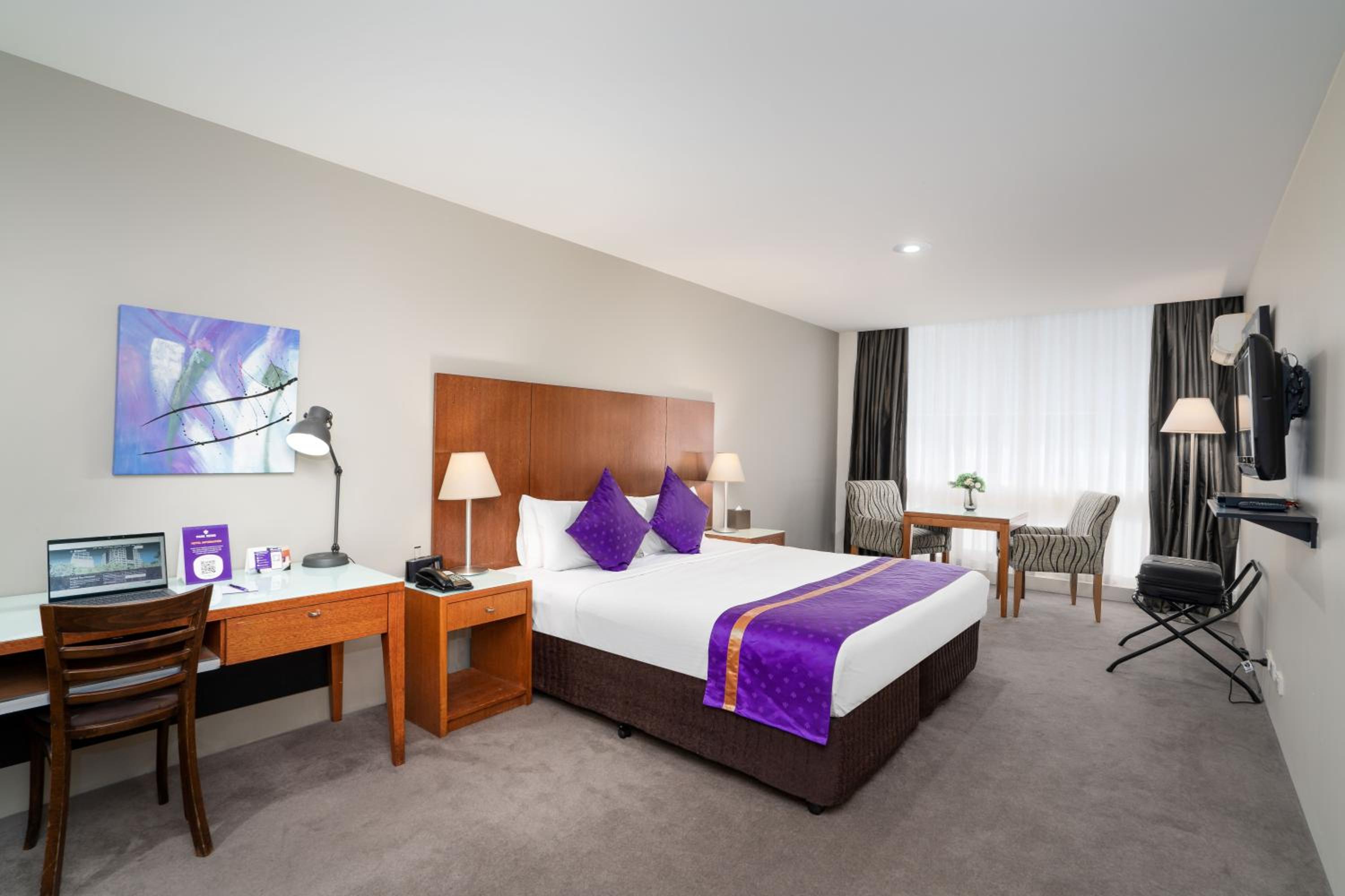 Studio King Or Twin Room photo 1