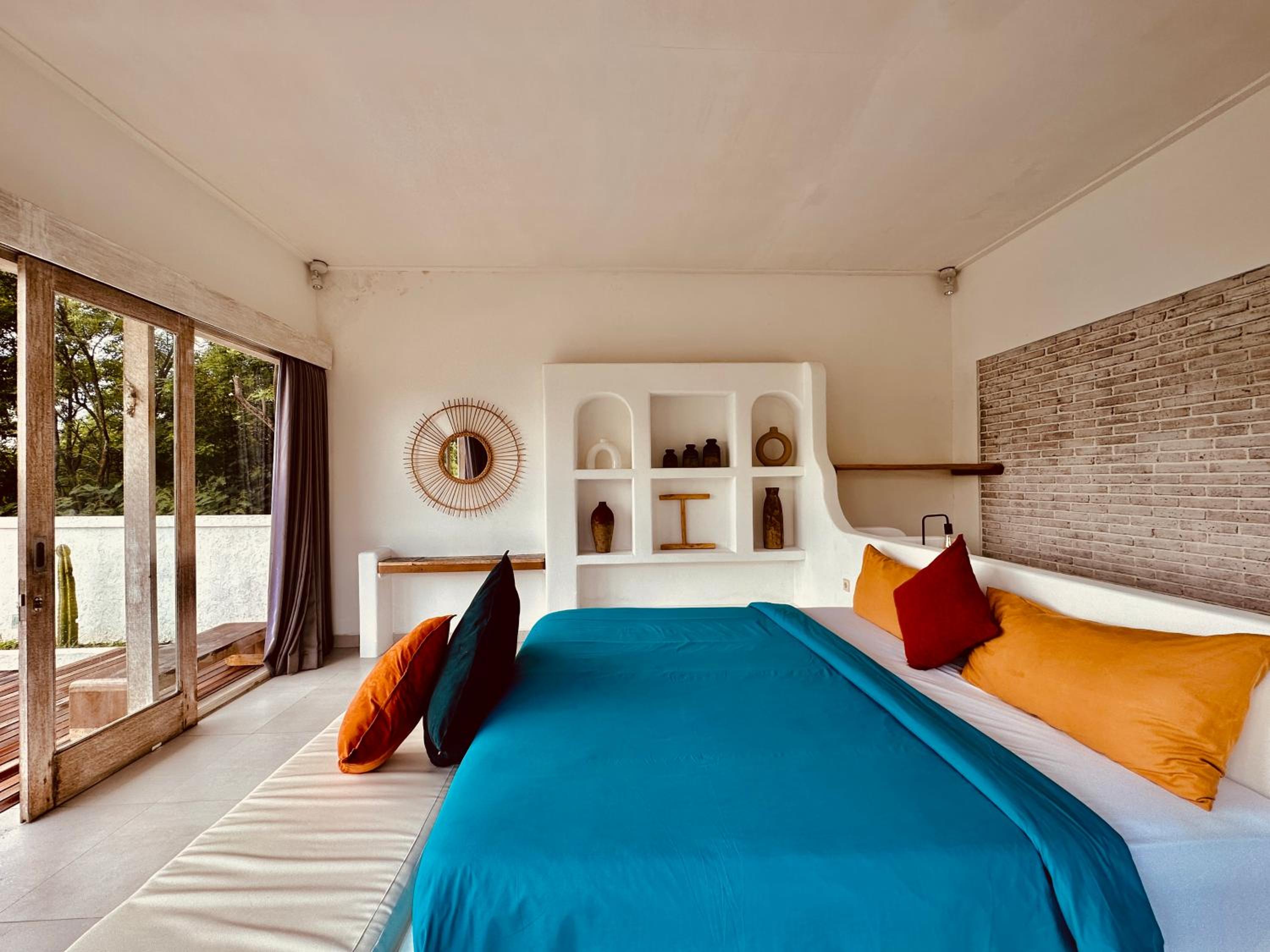 Deluxe Queen Room With Private Pool photo 1