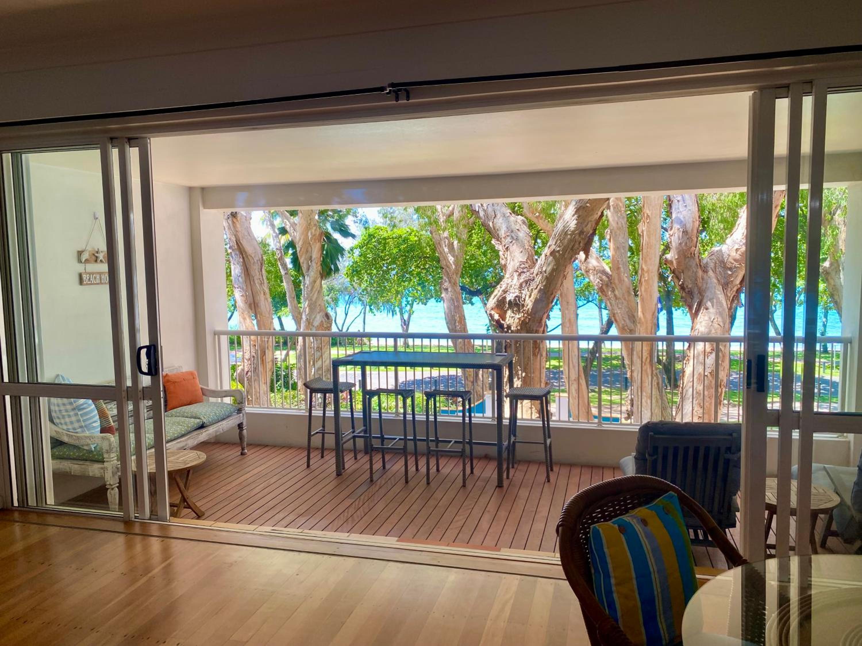 One-Bedroom Apartment with Beach View - Photo 37