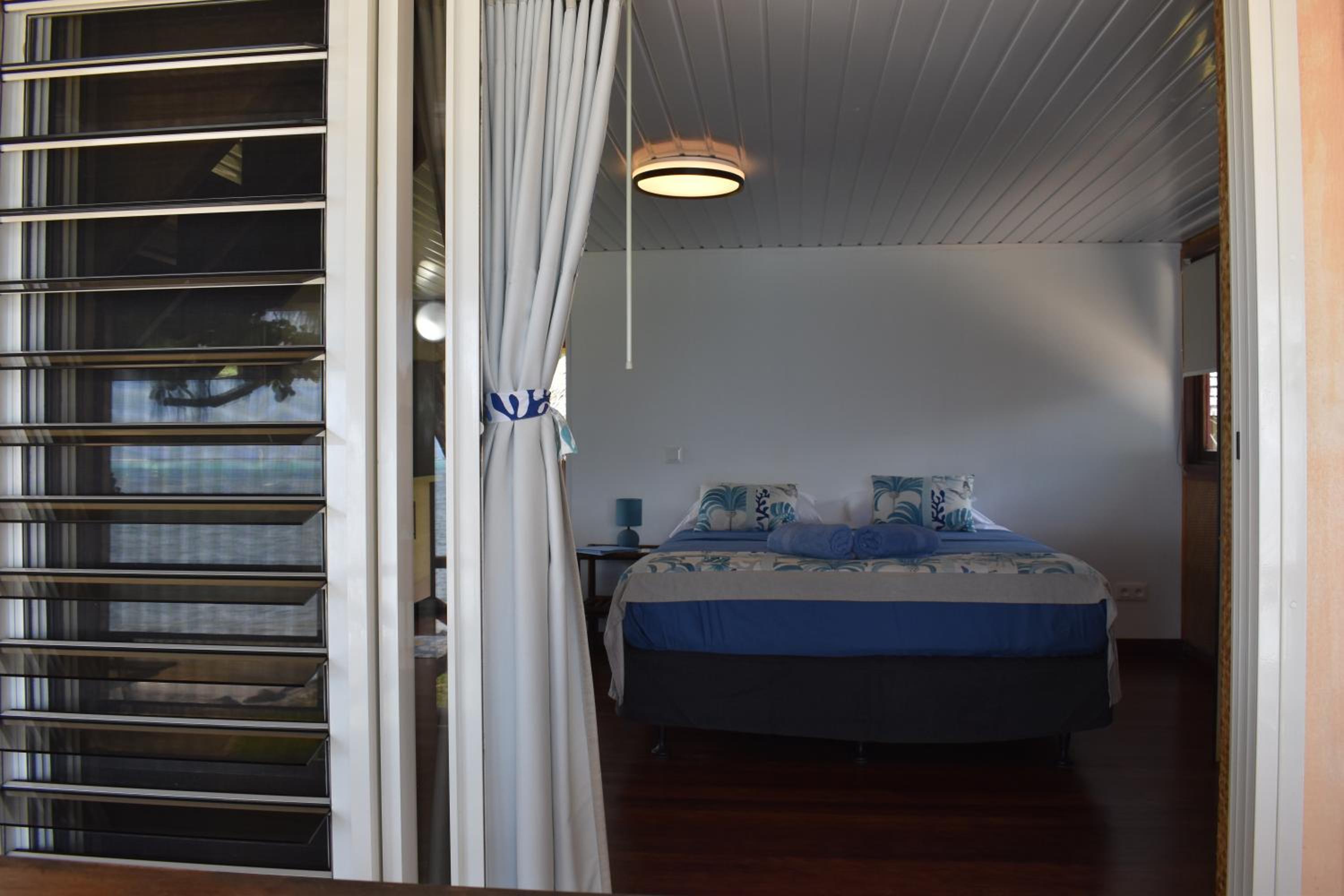 Bungalow with Garden View - Haari photo 1
