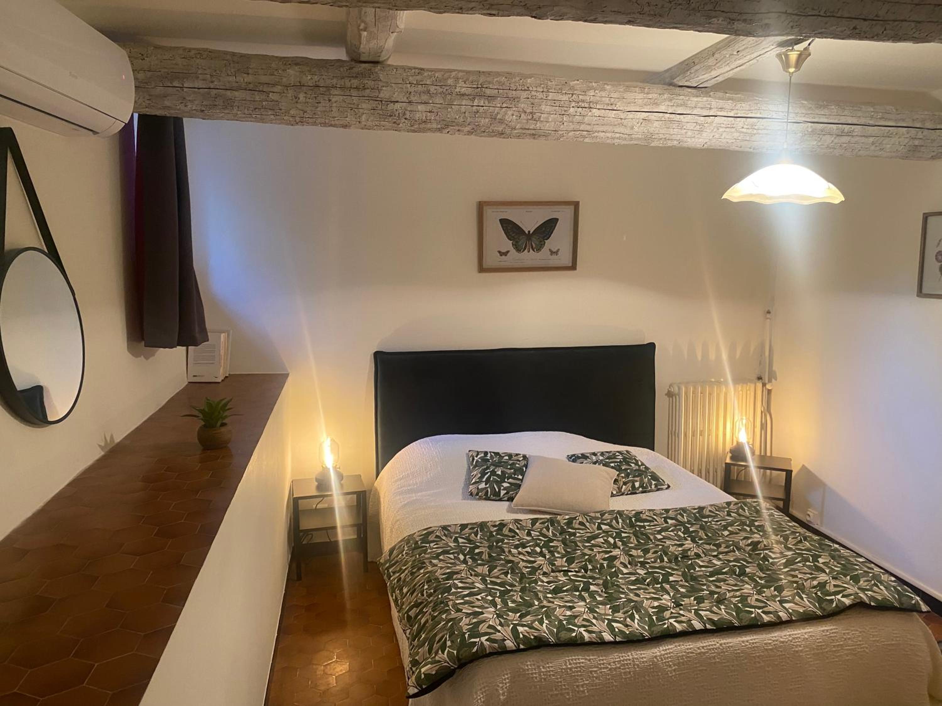 Superior Three-Bedroom Apartment (6 Adults) photo 2