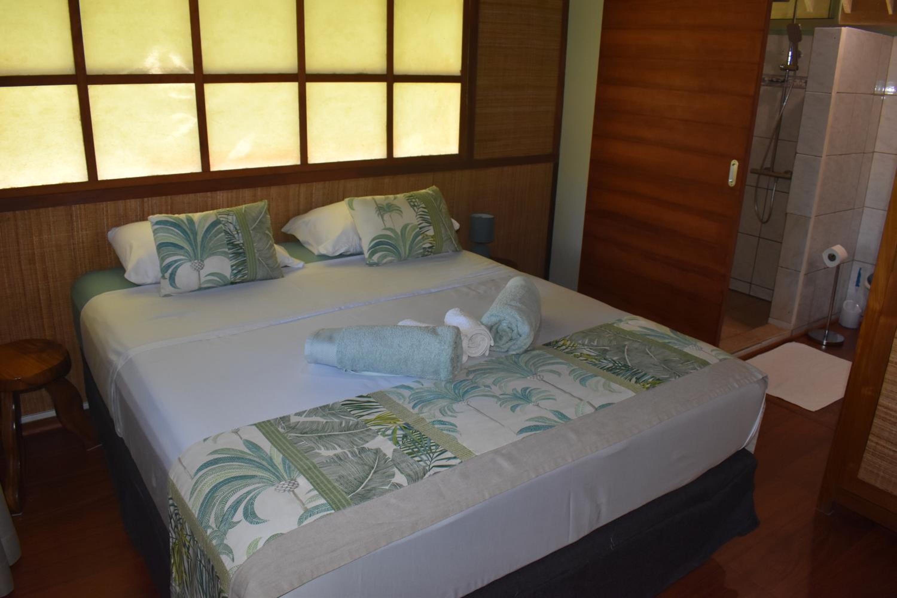 Bungalow with Garden View - Auti photo 1
