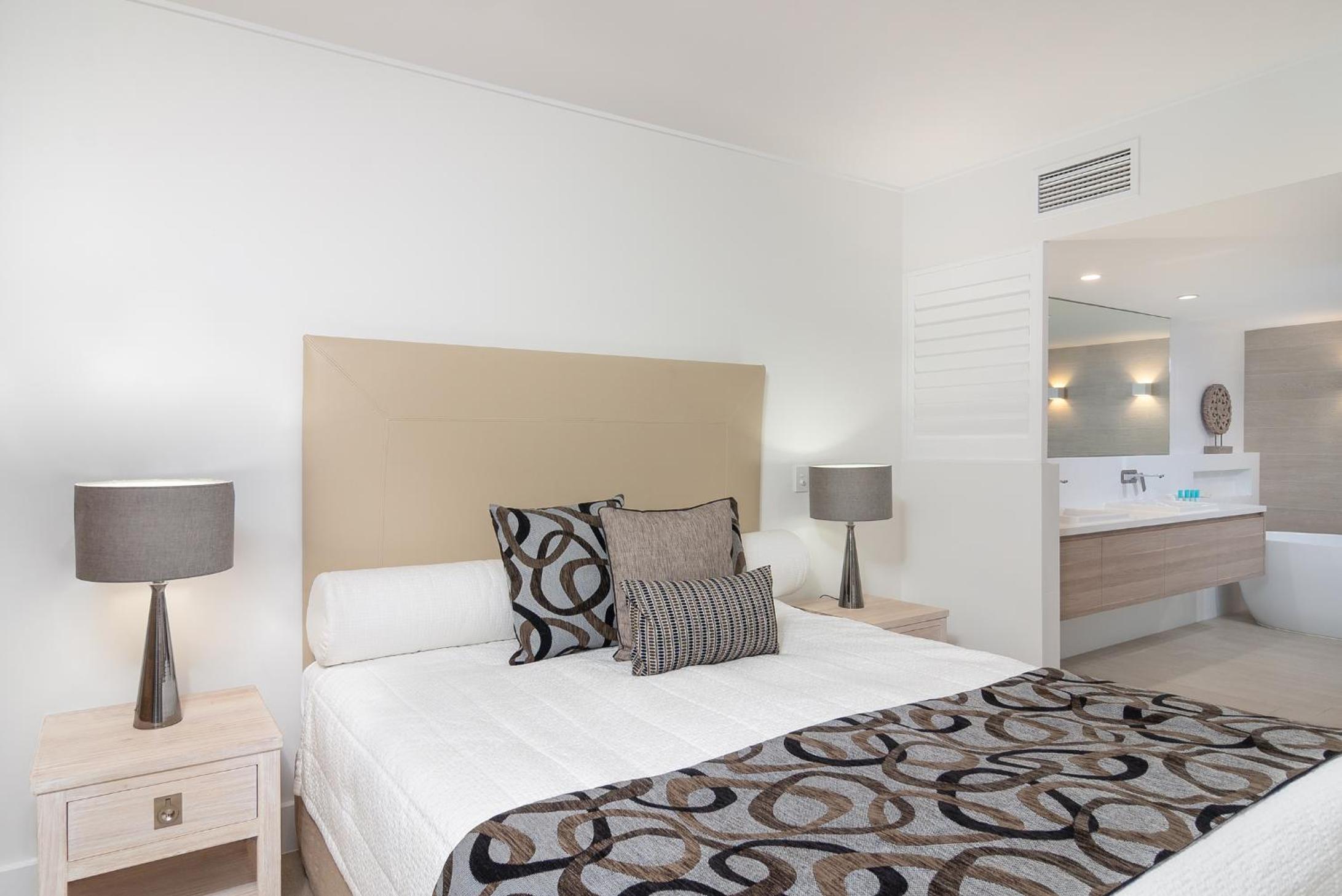 Executive Two-Bedroom Apartment photo 1