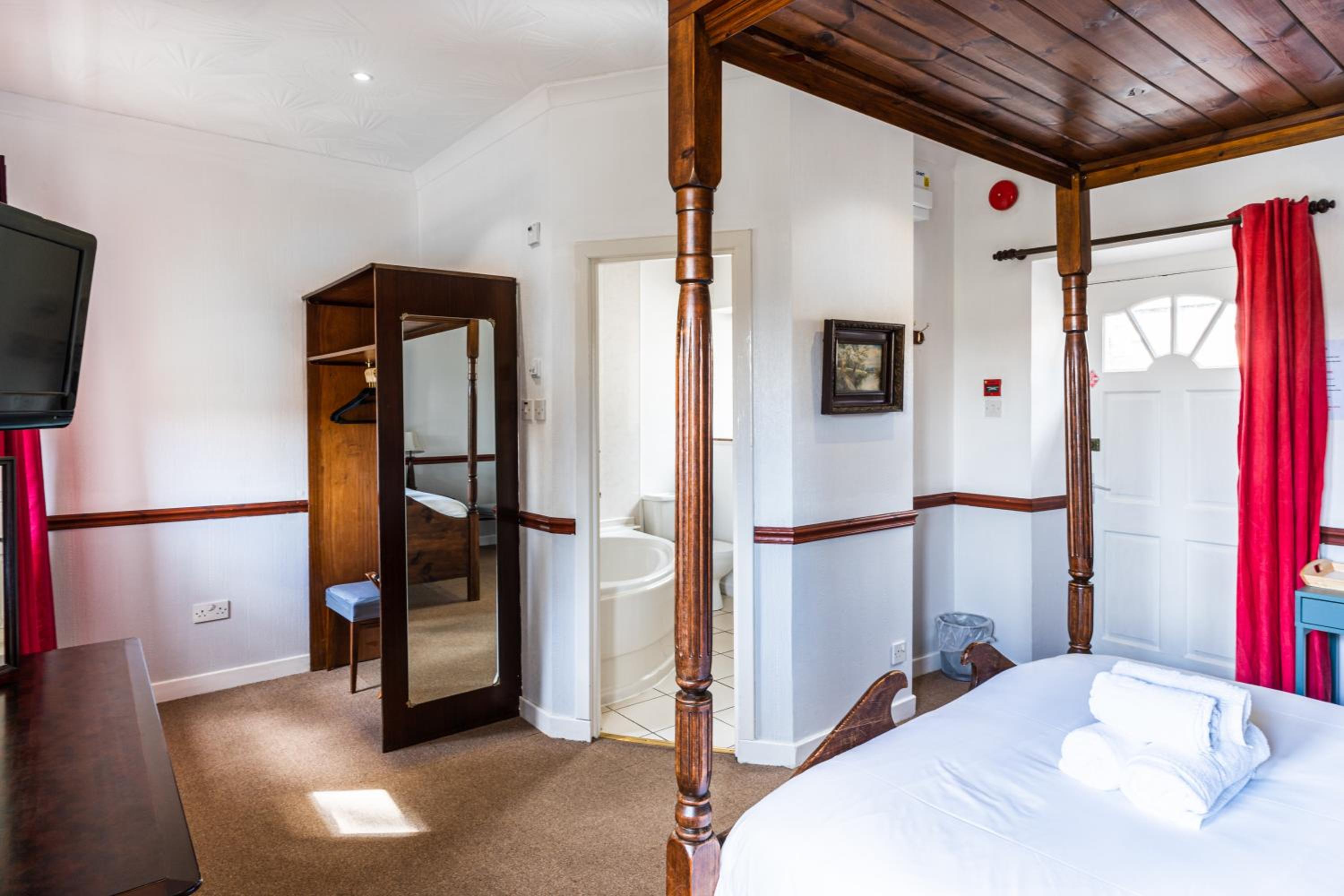 Deluxe Double Room photo 3