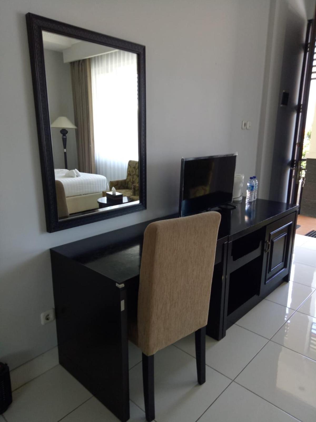 Superior Double or Twin Room photo 2