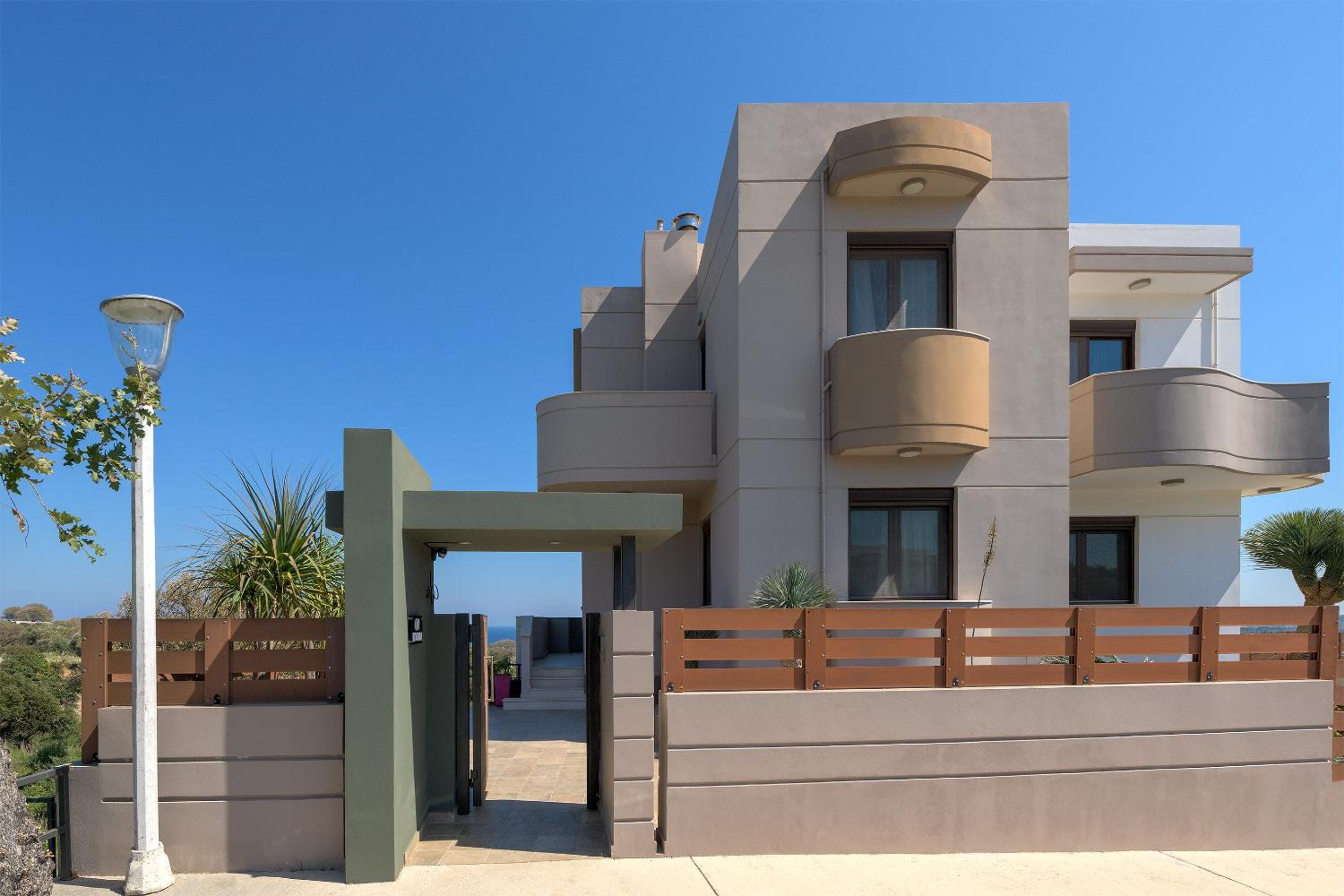 Studio Apartment With Sea View photo 2