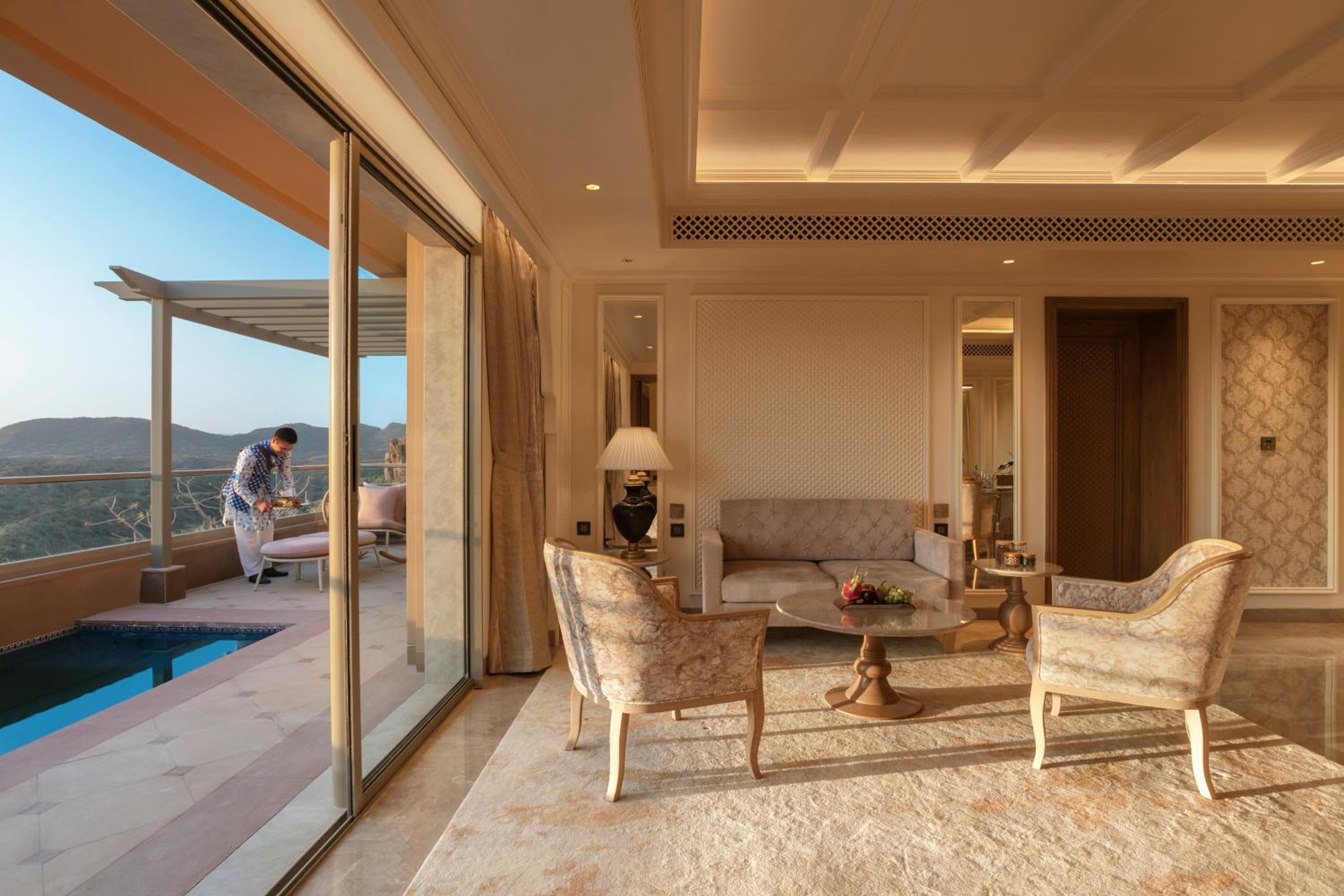 Mementos Suite - Photo 2