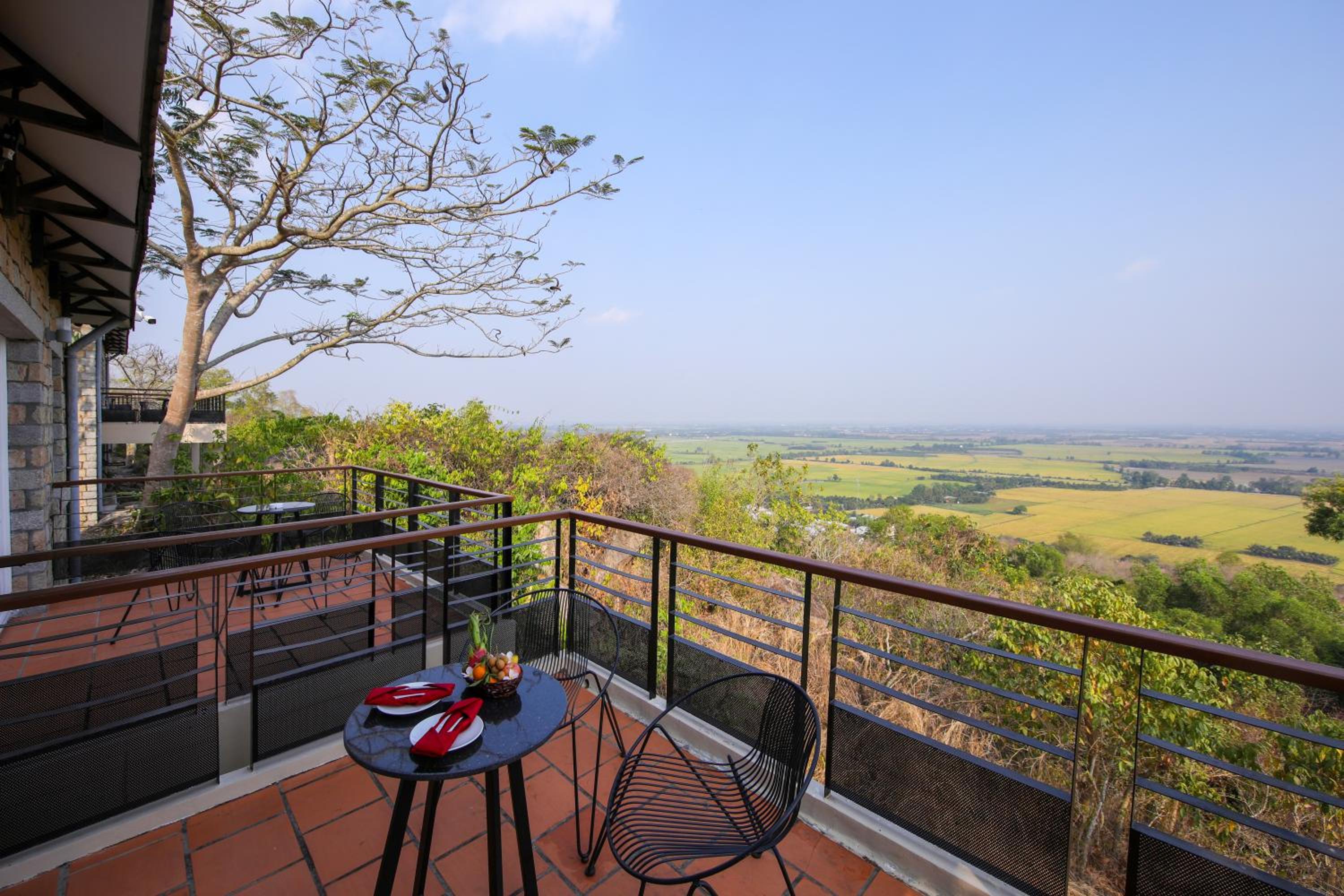 Family Room with Garden View photo 3