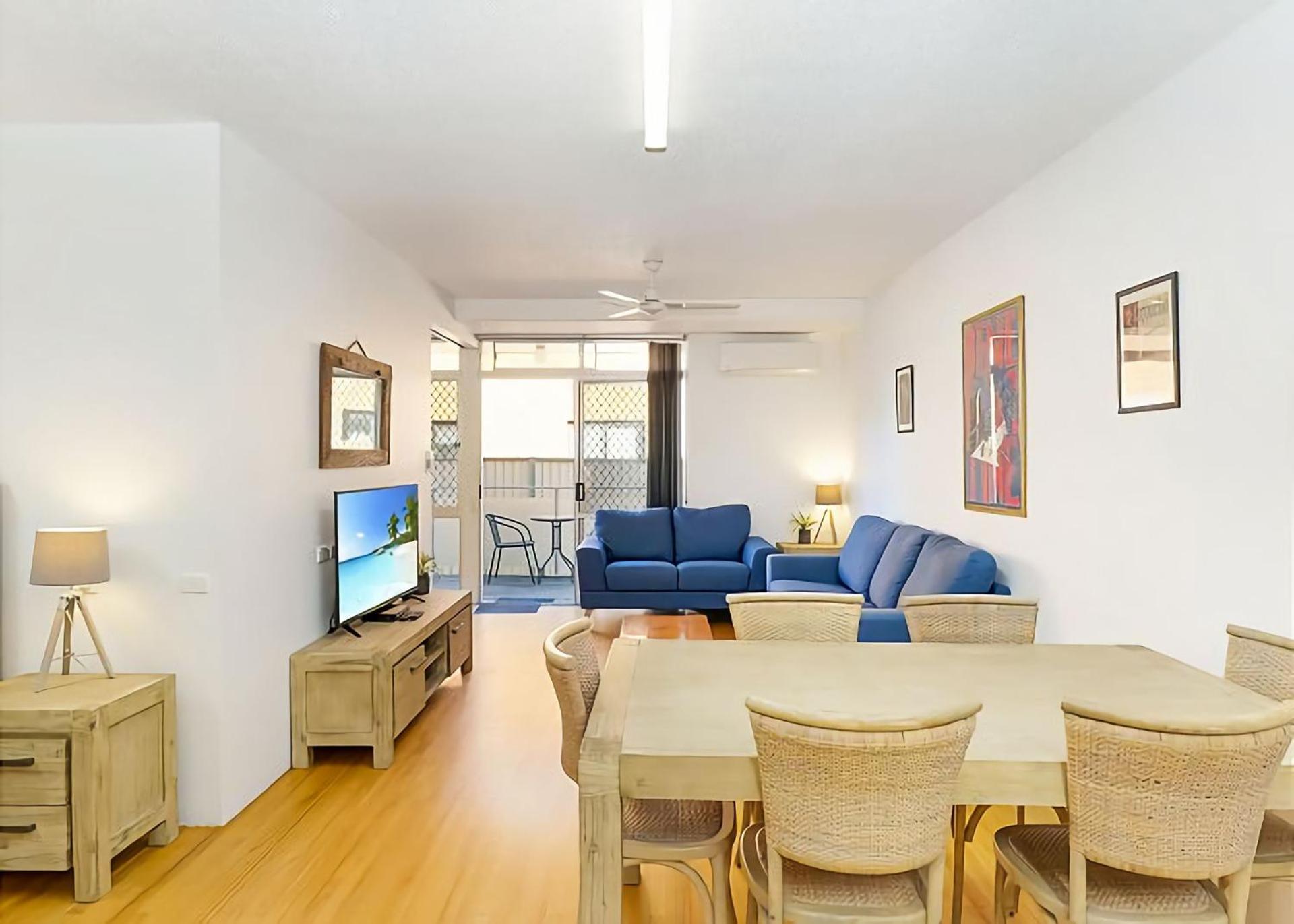 Studio Apartment photo 1