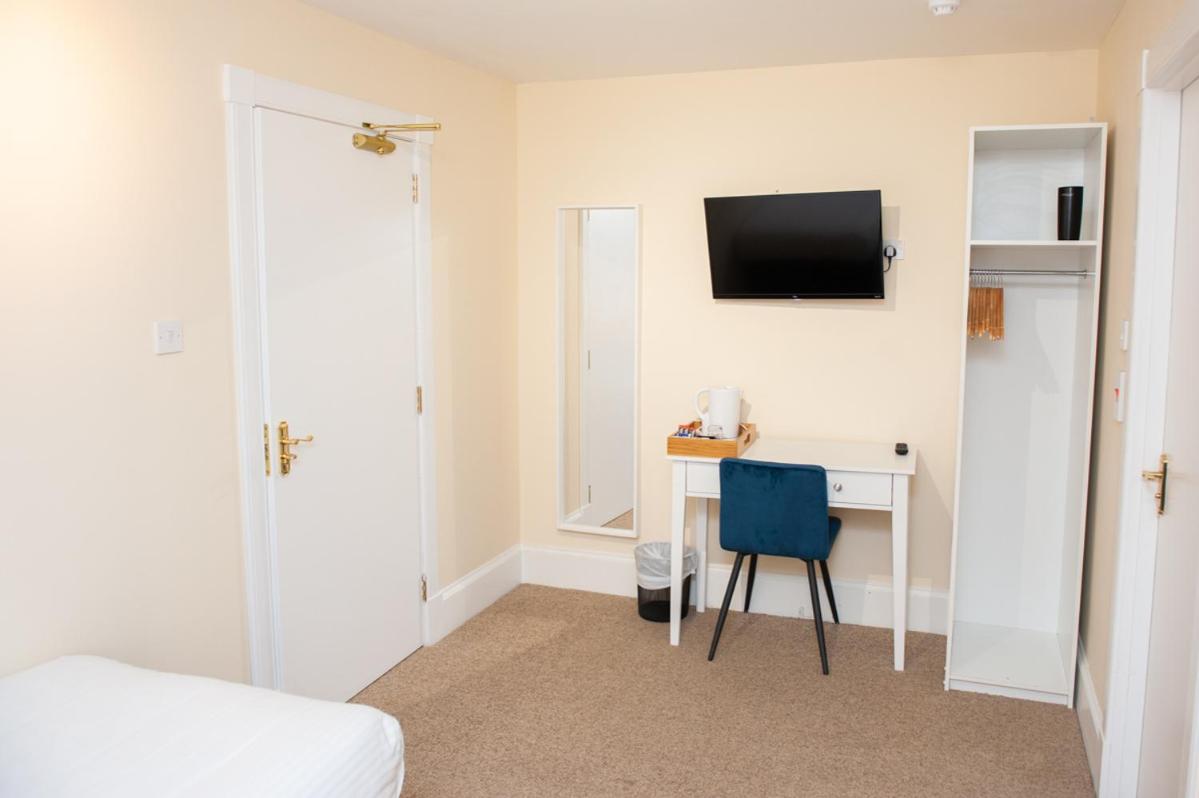 Single Room photo 3