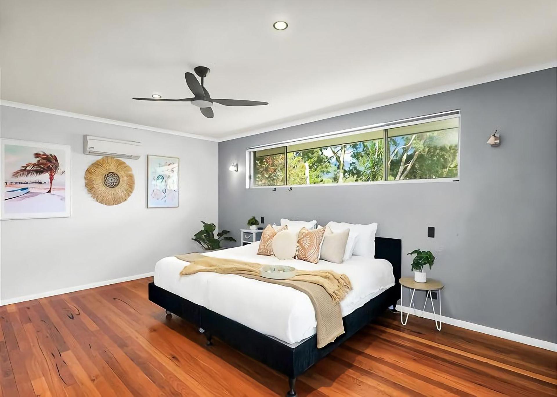 Four-Bedroom House photo 3