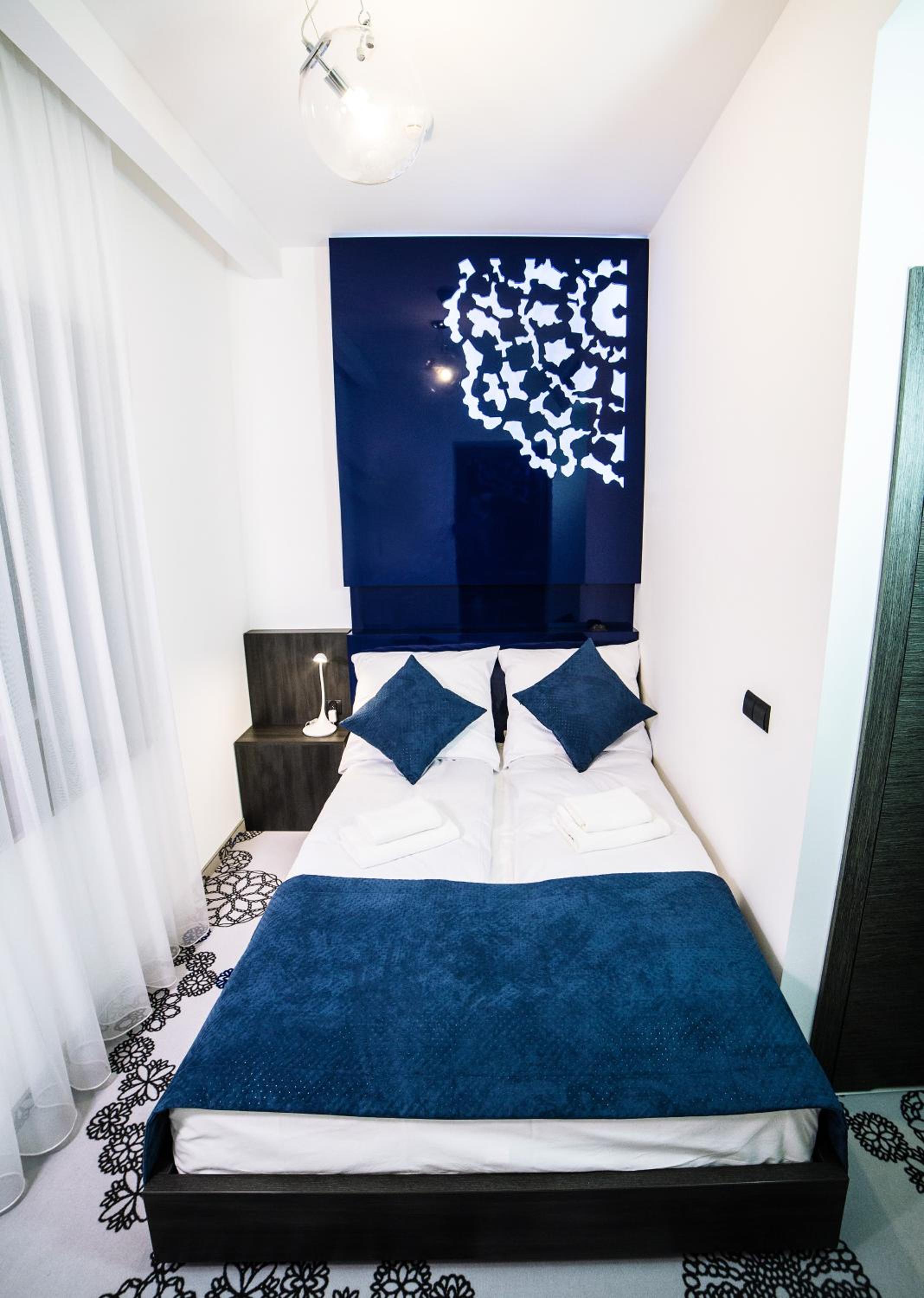 Deluxe Single Room with Balcony photo 2