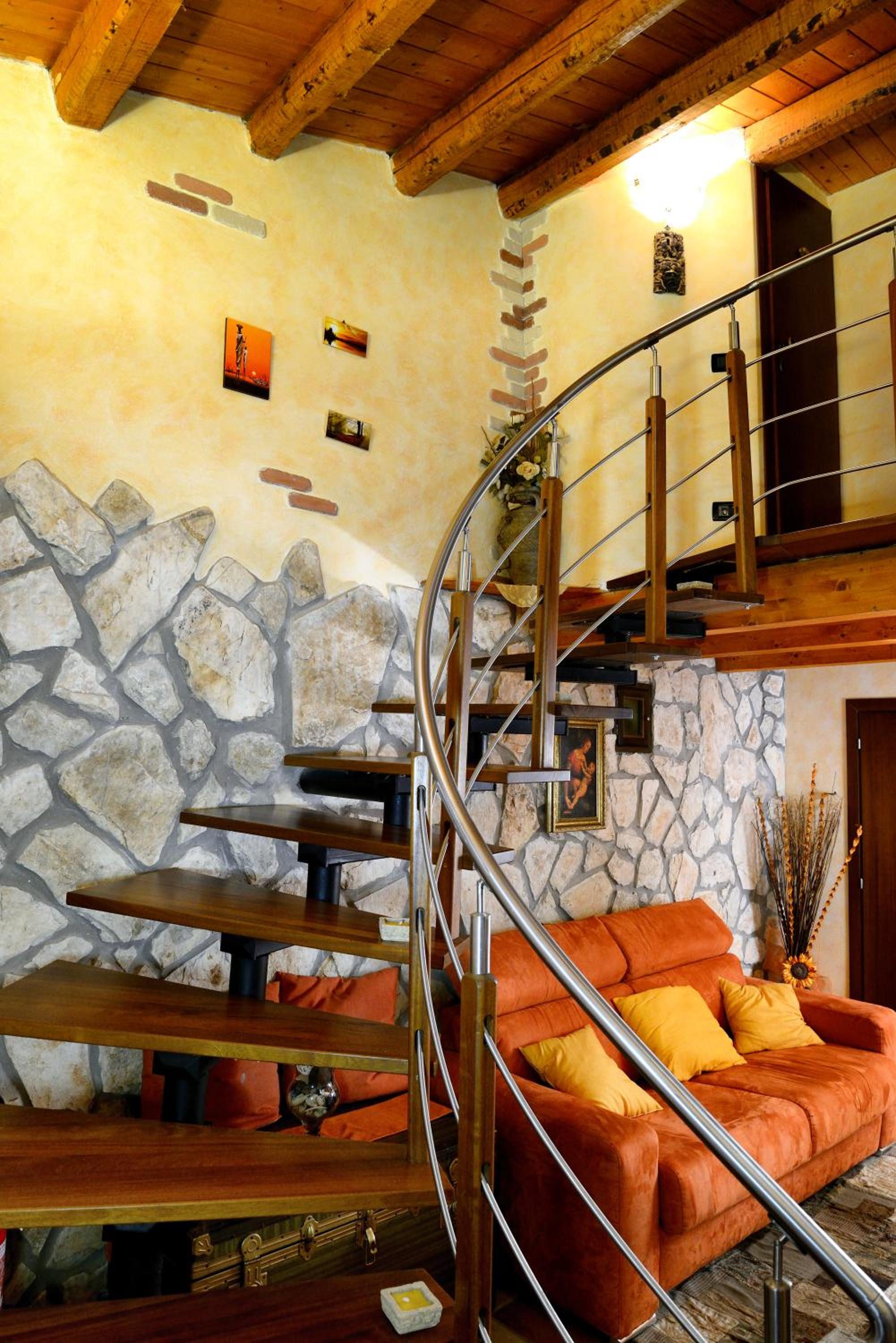 Two-Bedroom Apartment - Photo 3