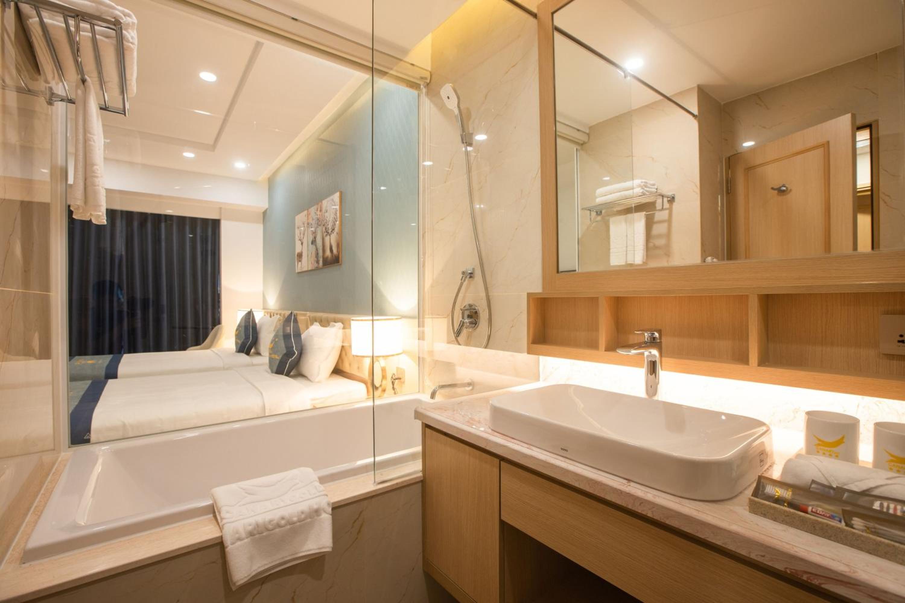 Ocean Symphony Senior Deluxe Twin - Photo 7