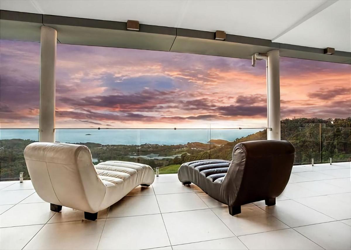 Studio Apartment with Sea View photo 1